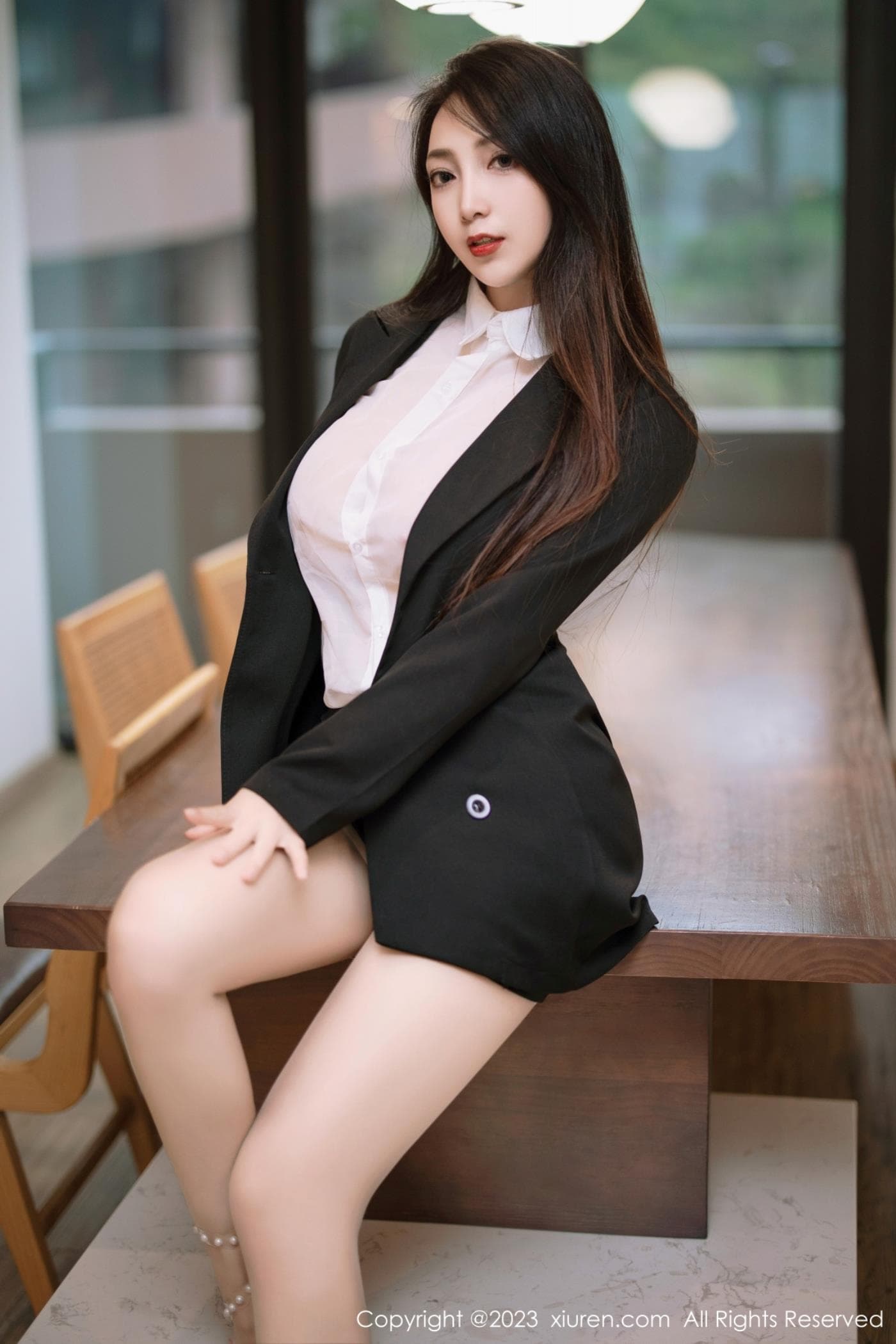 XiuRen秀人网 No.6341 娇喘JC 丝袜美臀