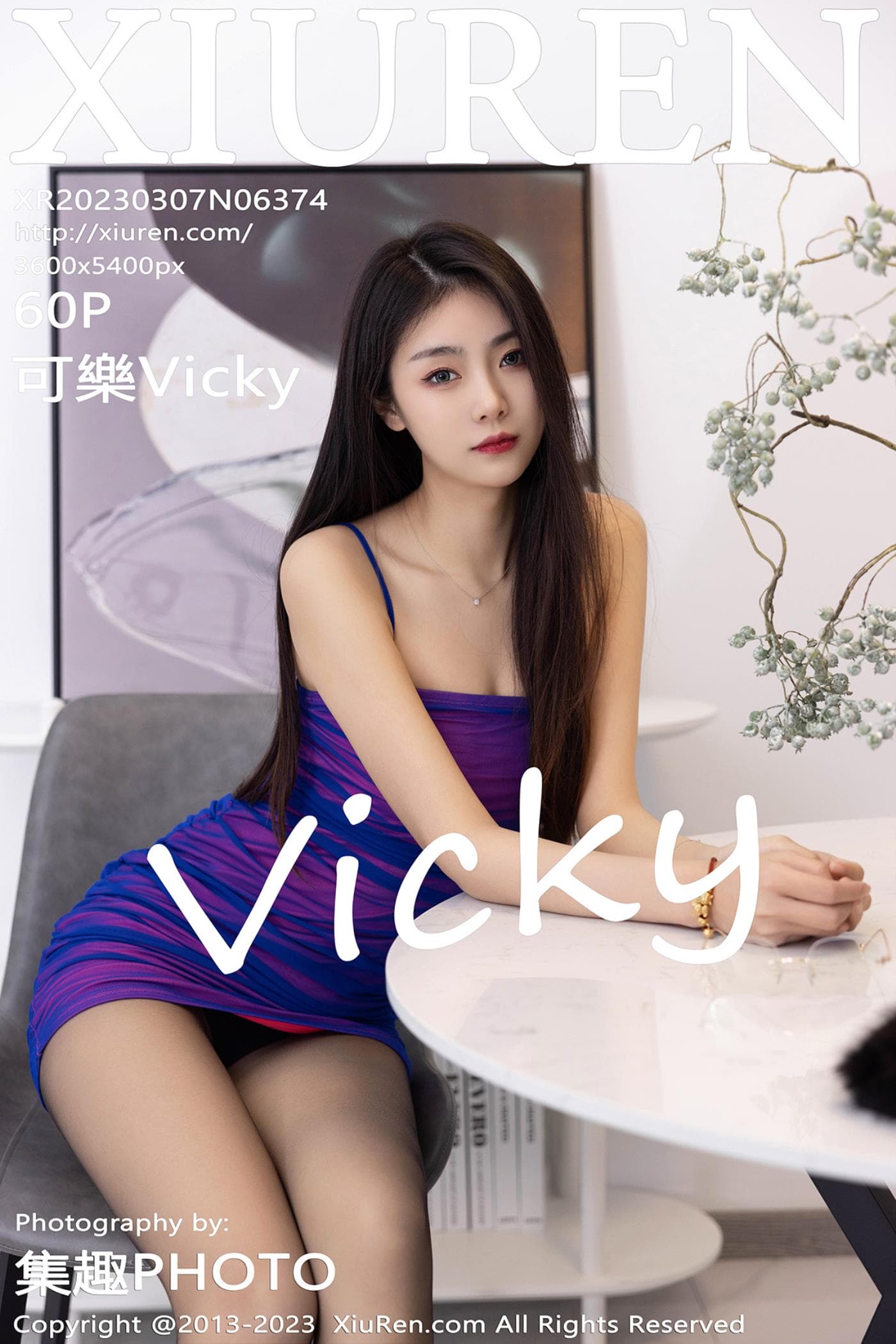 XiuRen秀人网 No.6374 可樂Vicky 黑丝美腿