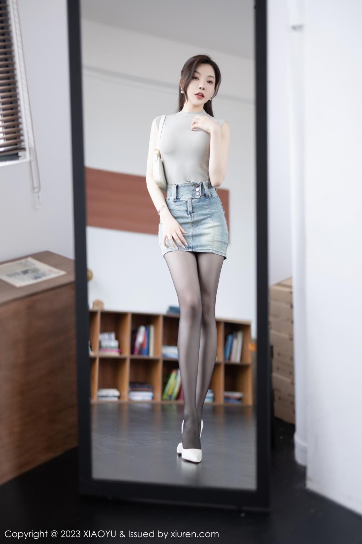 XIAOYU语画界 VOL.975 徐莉芝Booty 美腿丝袜