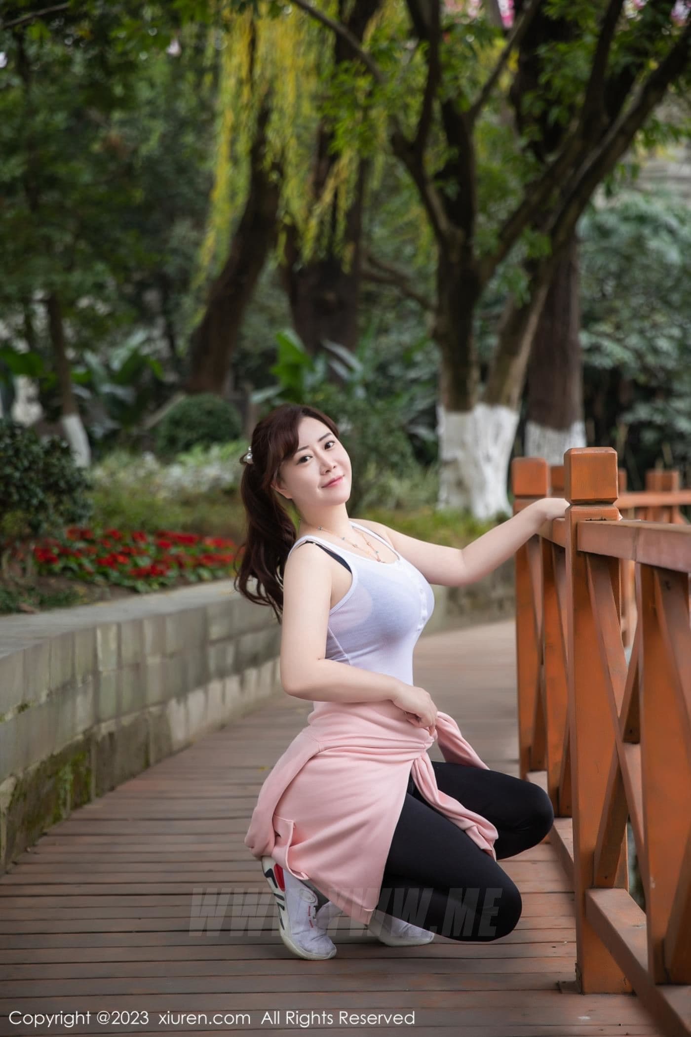 XiuRen秀人网 No.6386 王婉悠Queen 运动服美臀