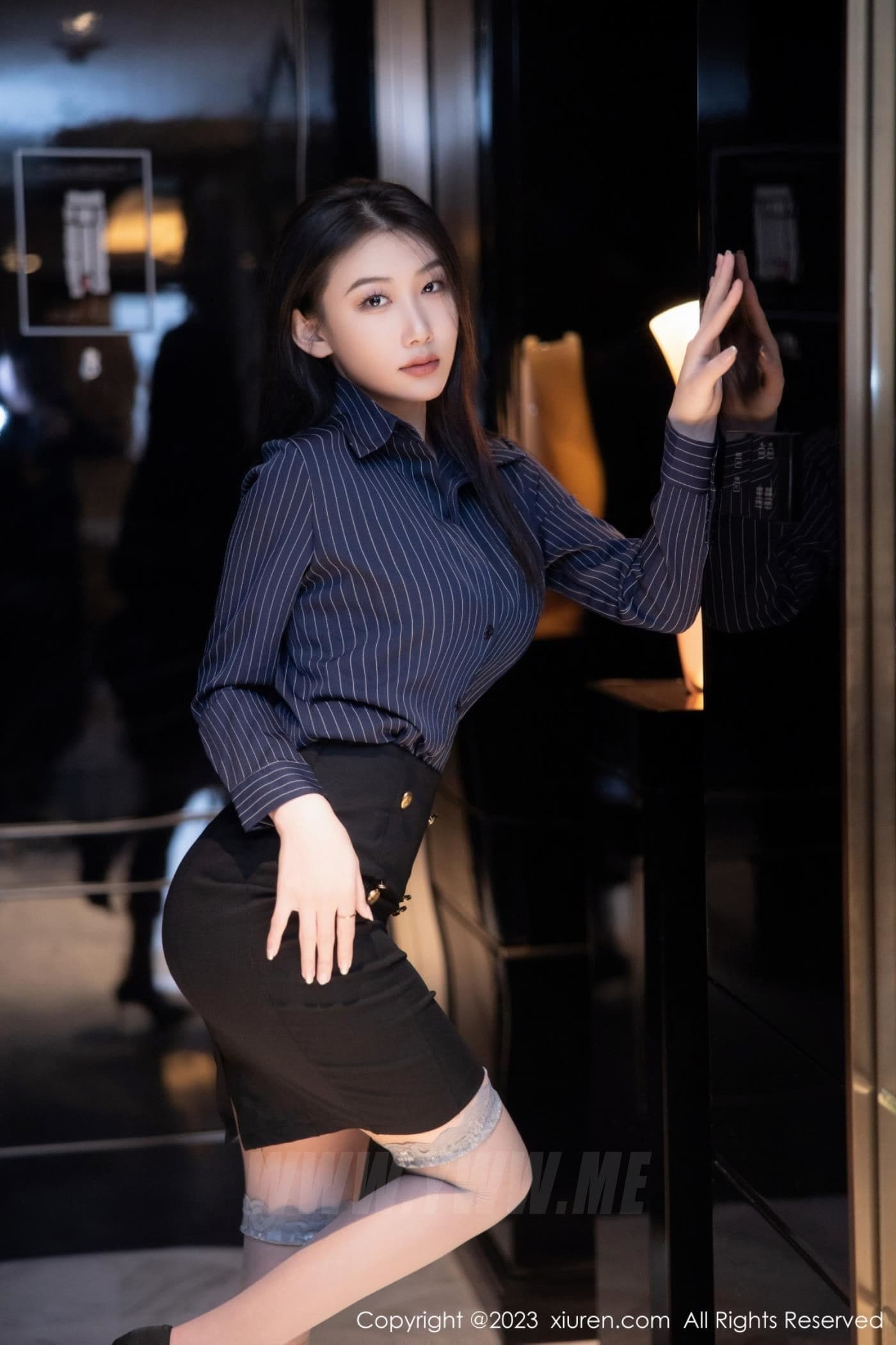 XiuRen秀人网 No.6418 李佳芮Cherie 短裙美腿