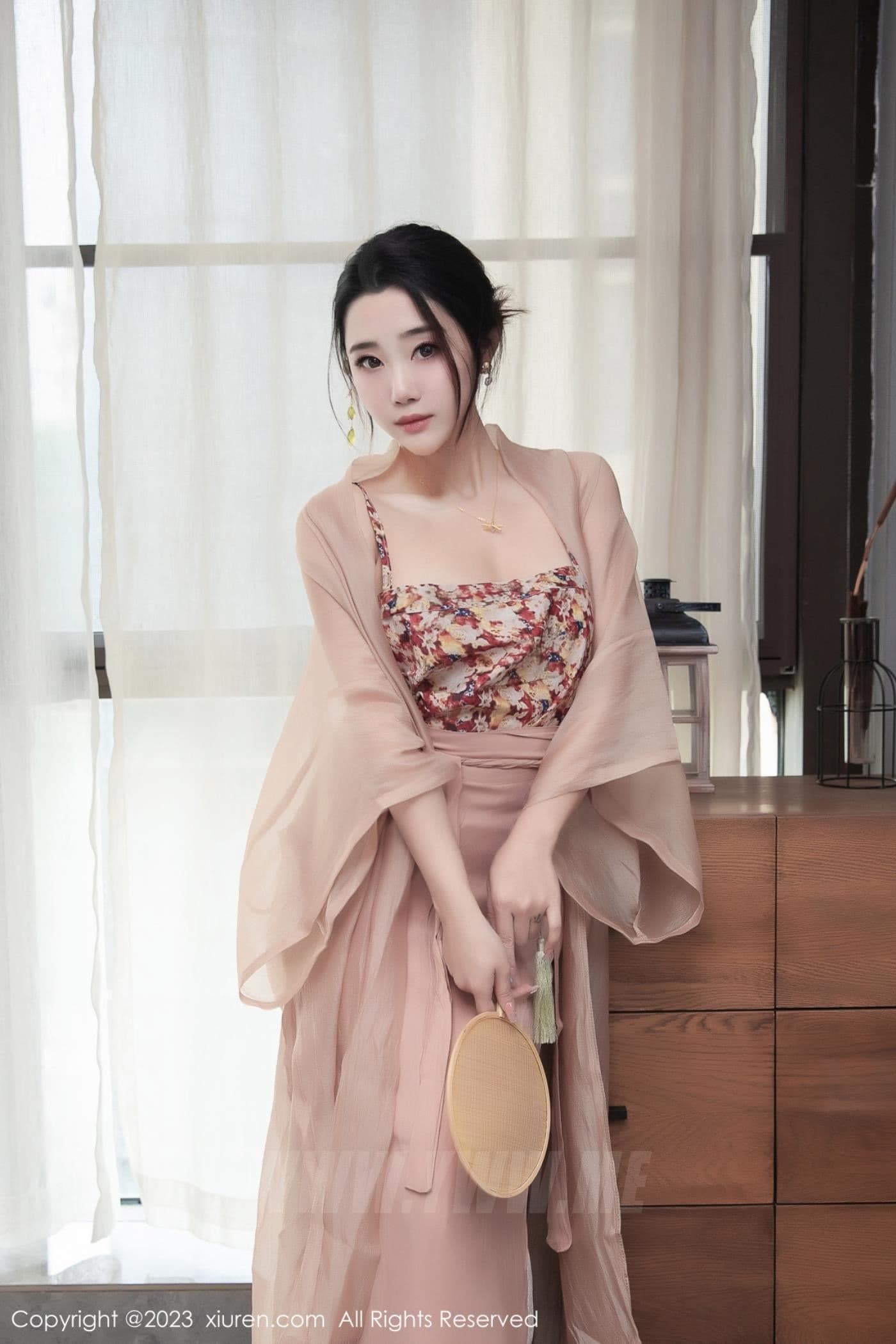 XiuRen秀人网 No.6457 严利娅Yuliya 汉服美臀