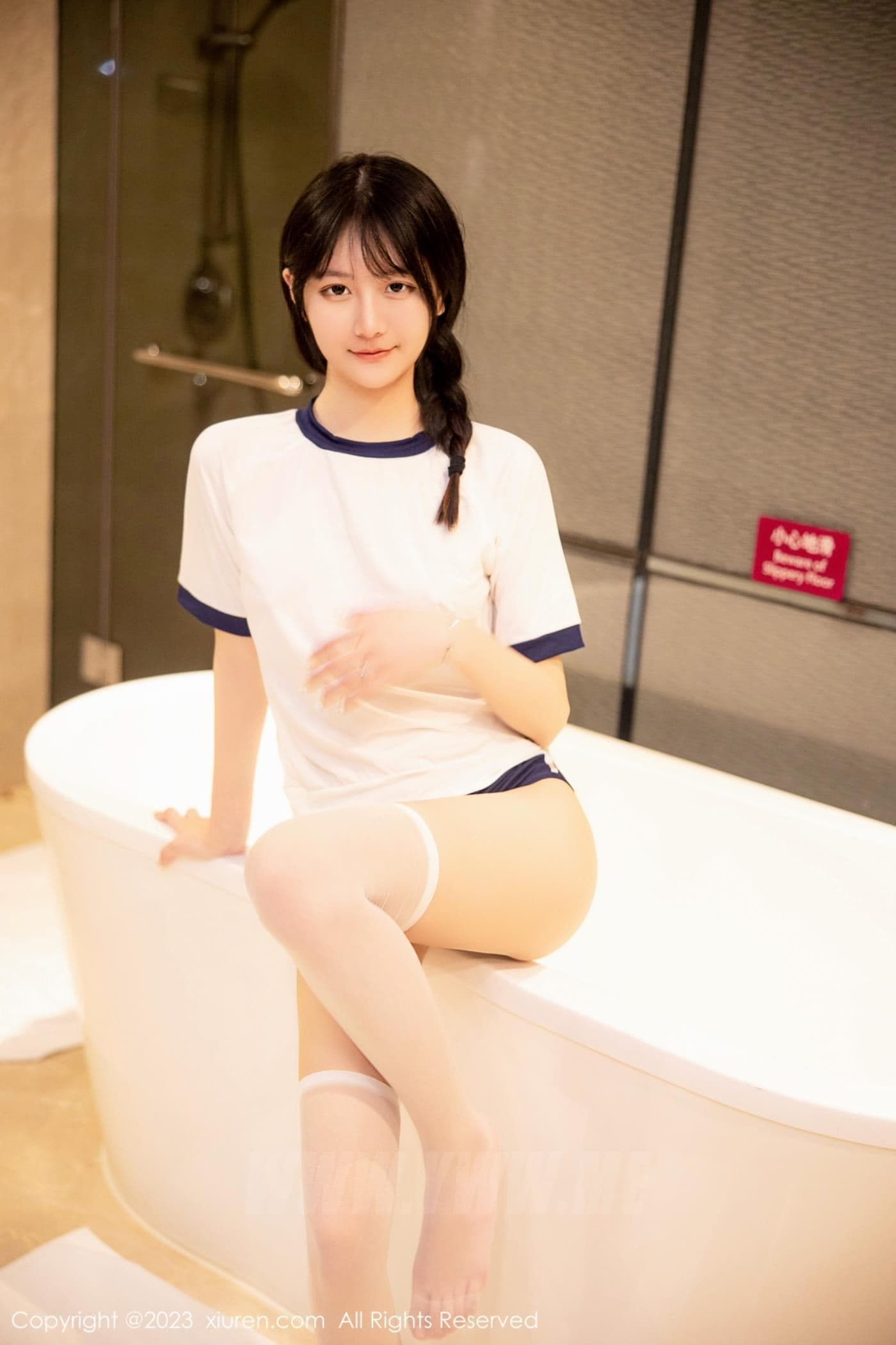 XiuRen秀人网 No.6447 谢小蒽 丝袜美腿