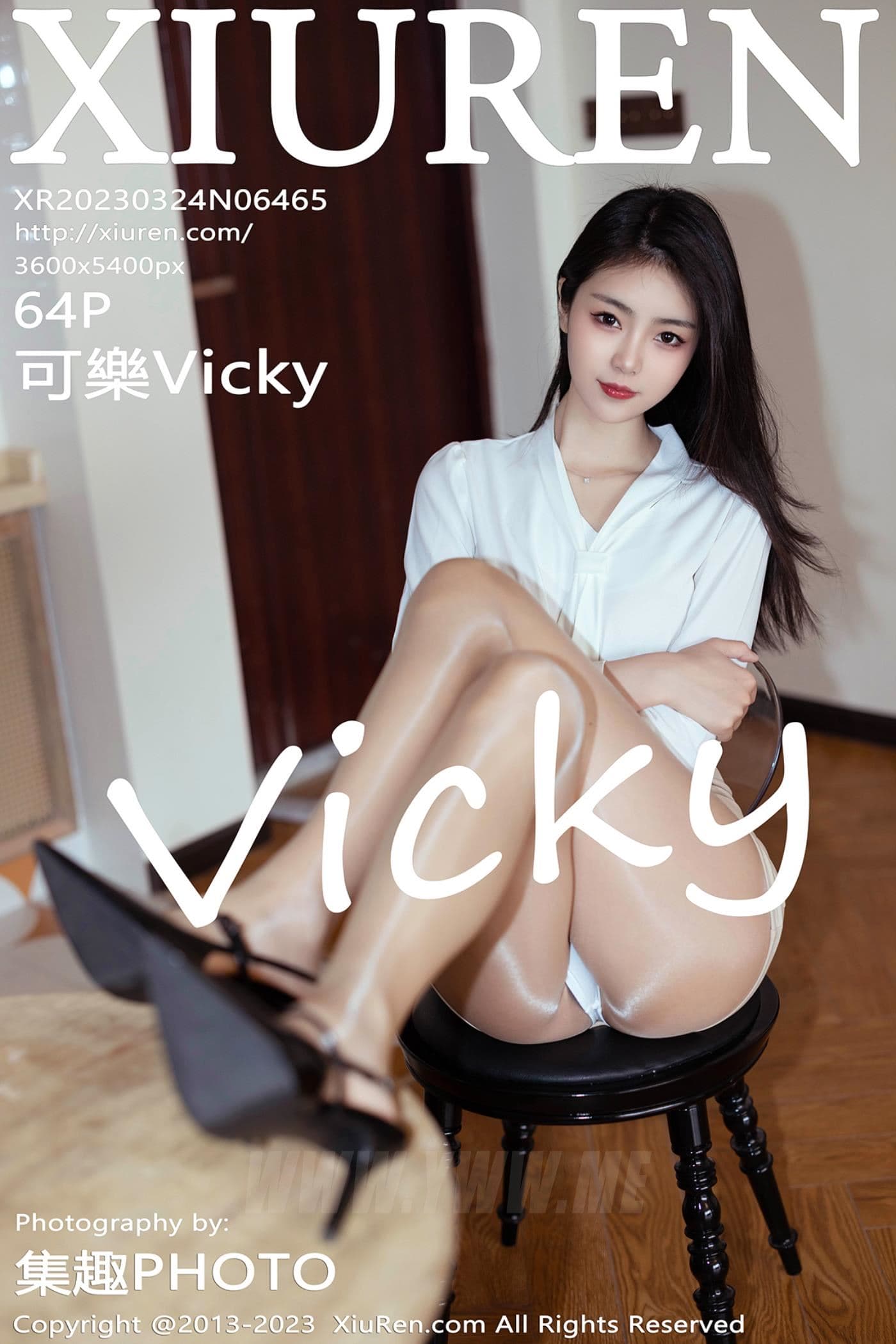 XiuRen秀人网 No.6465 可樂Vicky 短裙美腿