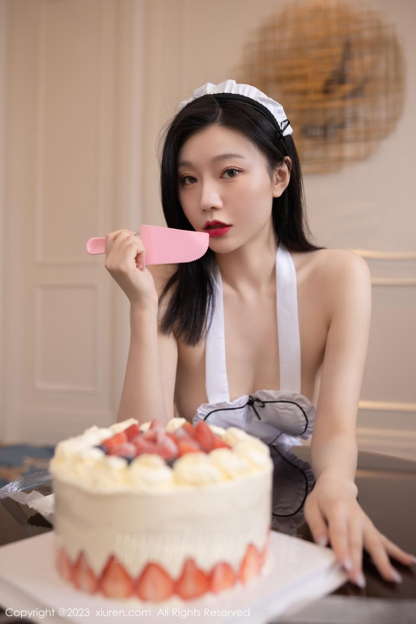 XiuRen秀人网 No.6556 安然anran 女仆服美腿