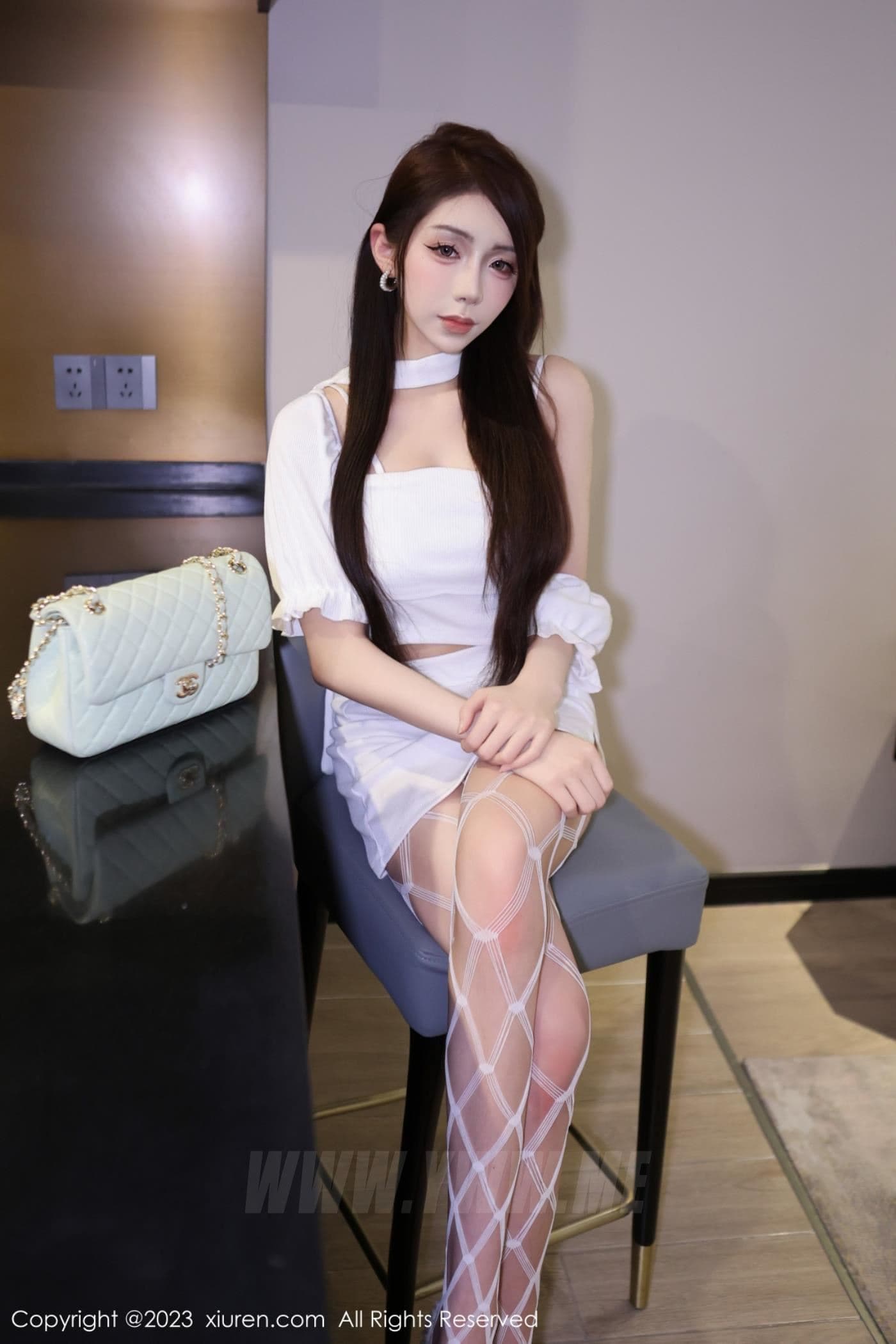 XiuRen秀人网 No.6555 金幼汐Vivian 丰腴美腿