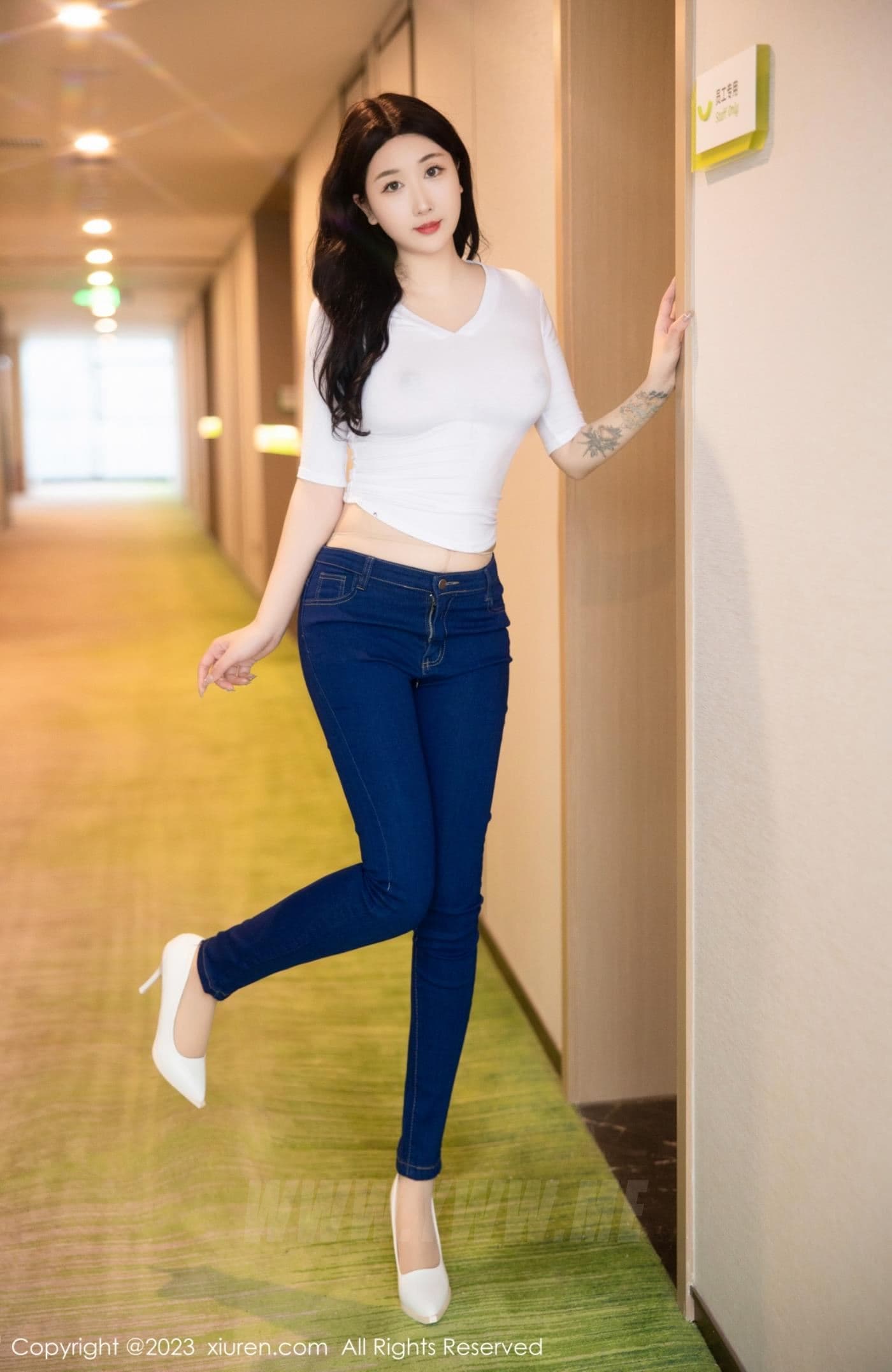 XiuRen秀人网 No.6570 江真真 牛仔裤美臀