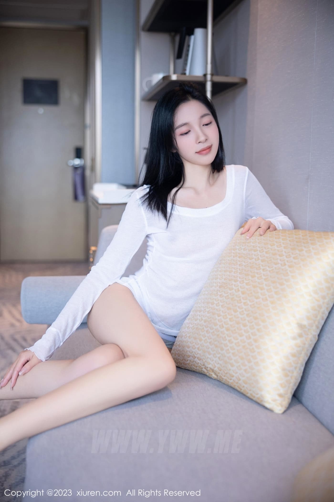 XiuRen秀人网 No.6619 茜茜Kimi 清纯美腿