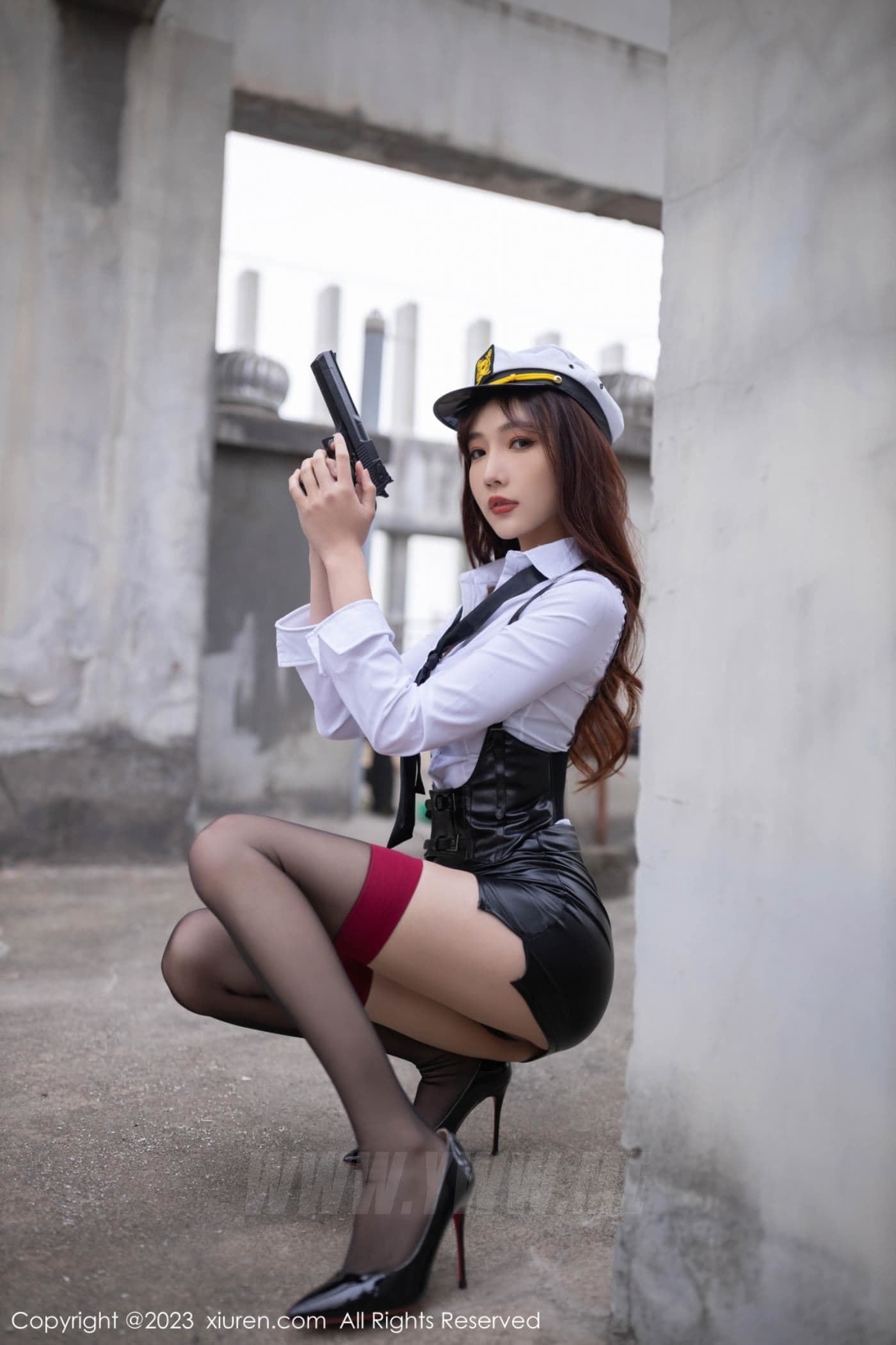 XiuRen秀人网 No.6653 陆萱萱 黑丝美腿