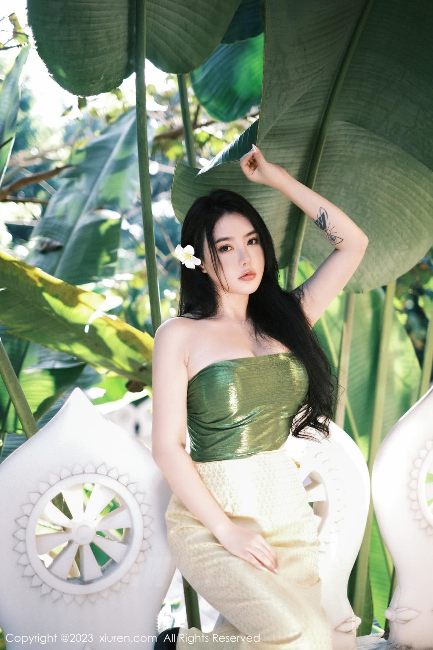 XiuRen秀人网 No.6648 玛鲁娜Manuela 美臀丰腴