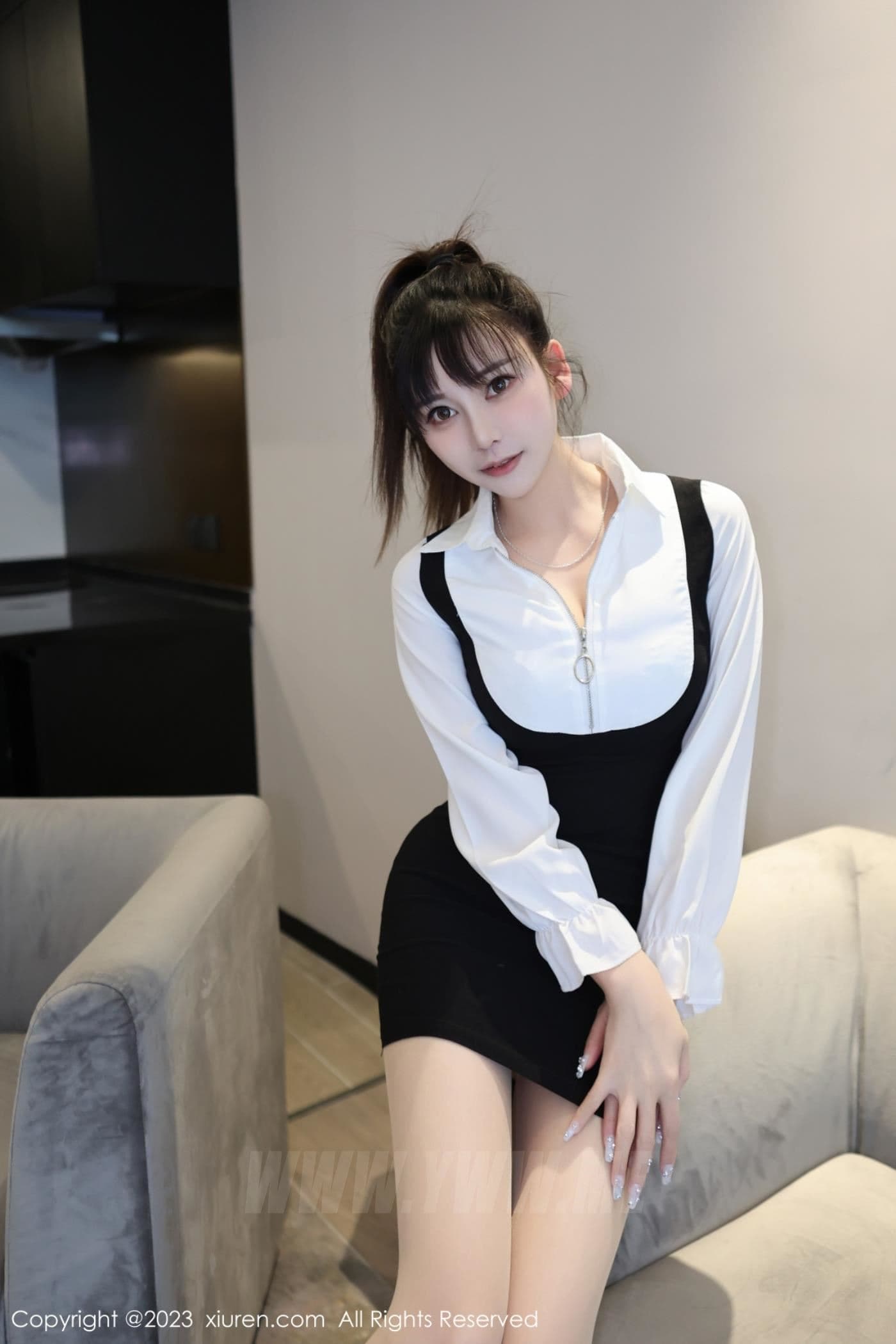 XiuRen秀人网 No.6700 夏希 新人美腿