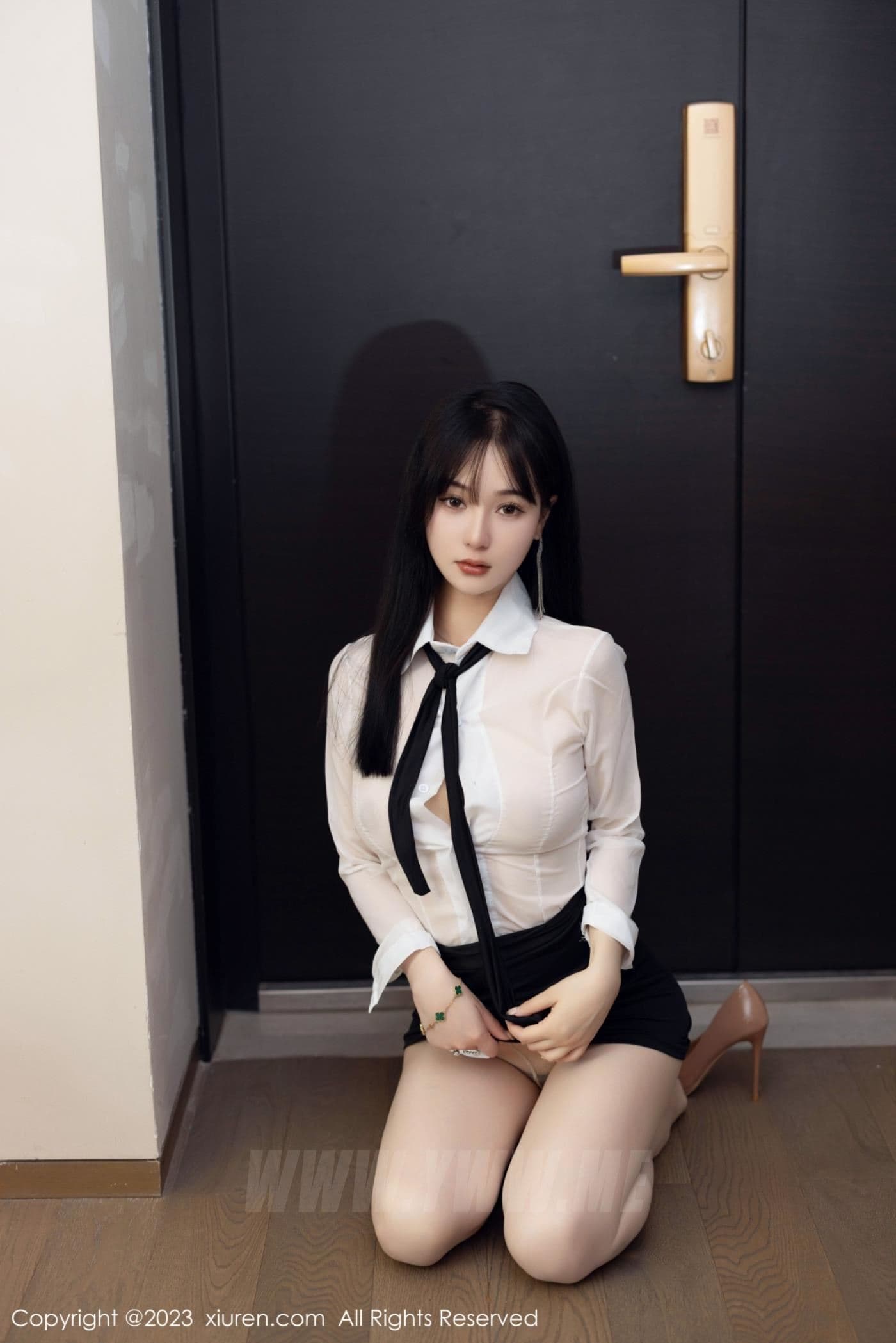 XiuRen秀人网 No.6710 柚琪Rich 新人美臀