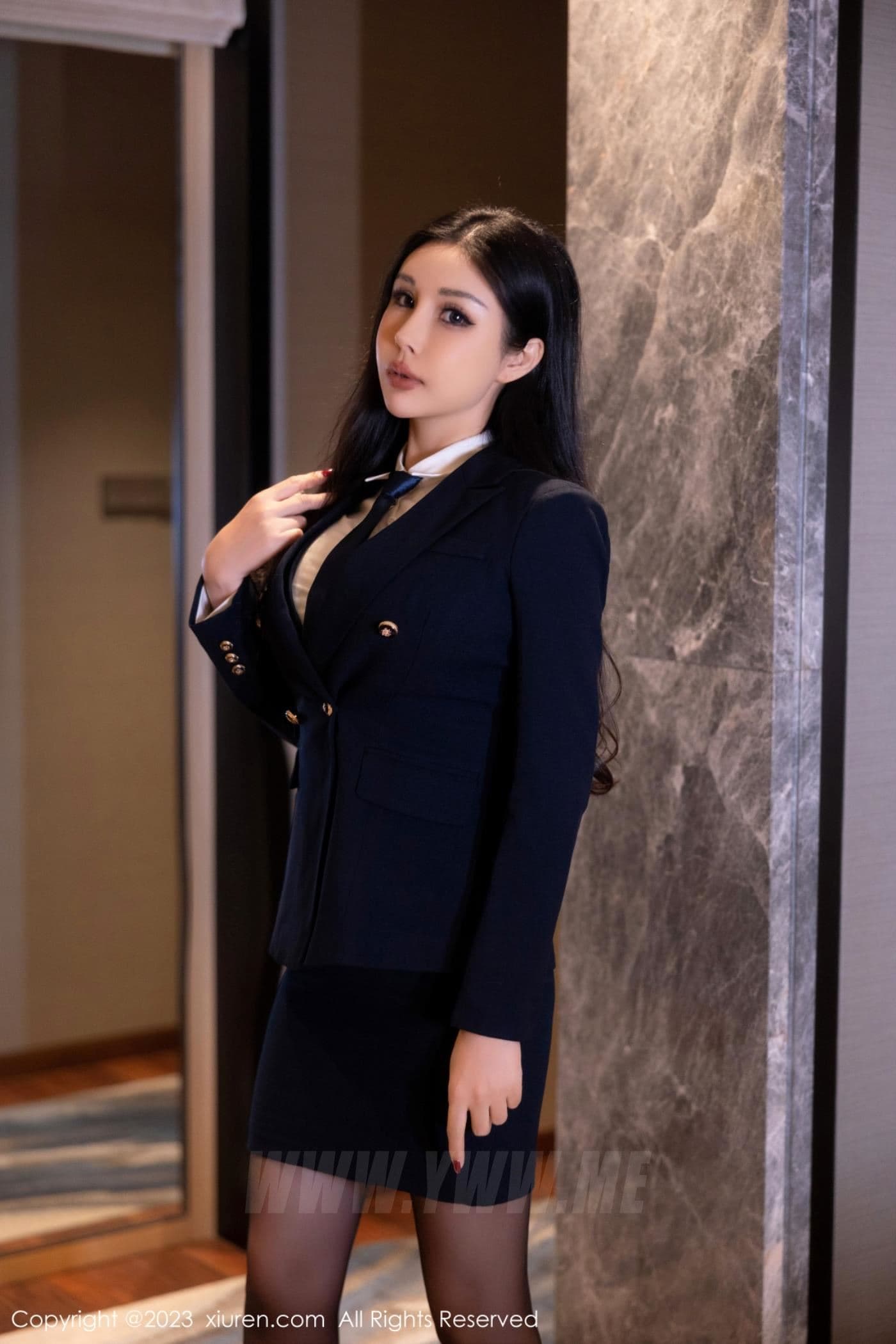 XiuRen秀人网 No.6797 田冰冰 黑丝美臀
