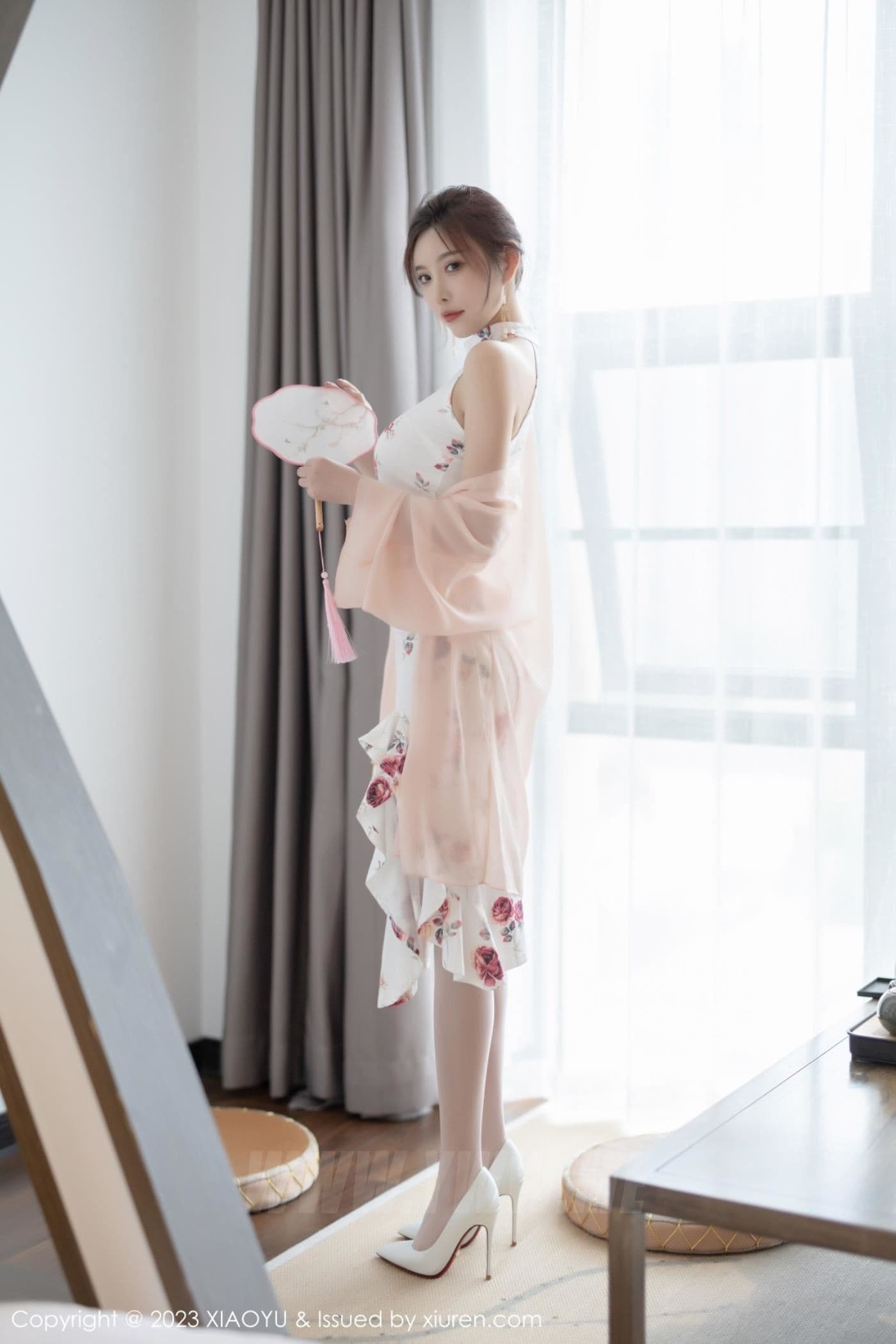 XIAOYU语画界 VOL.1046 杨晨晨Yome 长裙美腿
