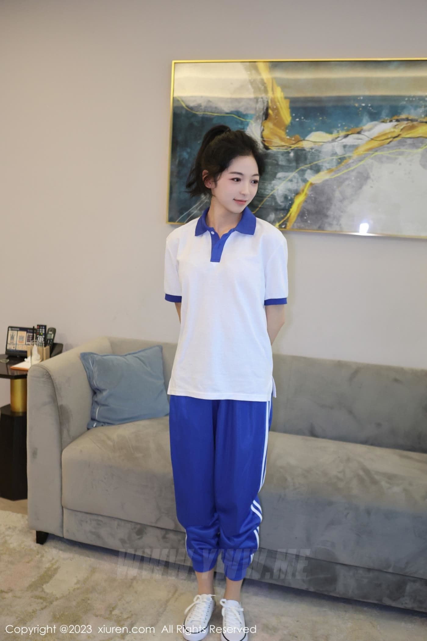 XiuRen秀人网 No.6855 茜茜Kimi 学妹装美腿