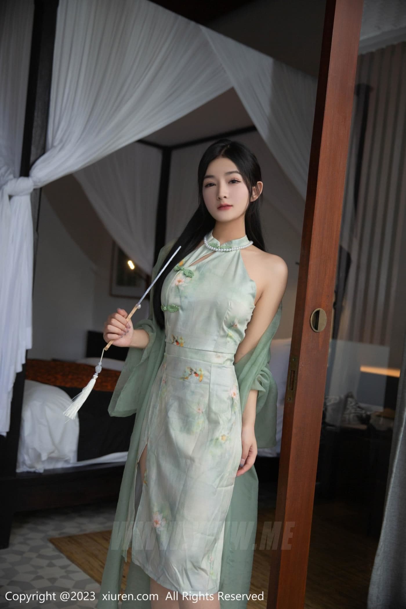 XiuRen秀人网 No.6880 谭小灵 古装美腿