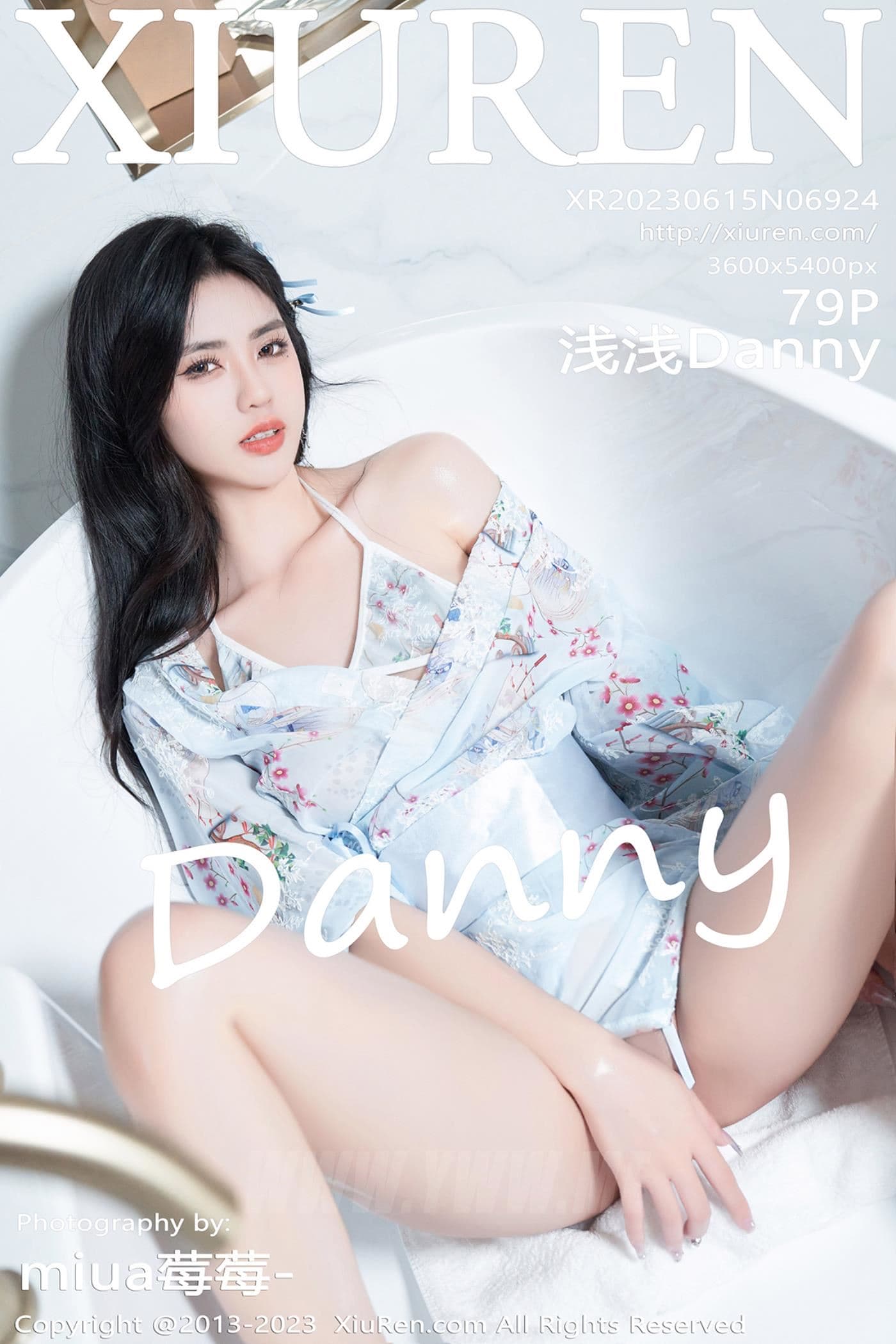 XiuRen秀人网 No.6924 浅浅Danny 丝袜美腿