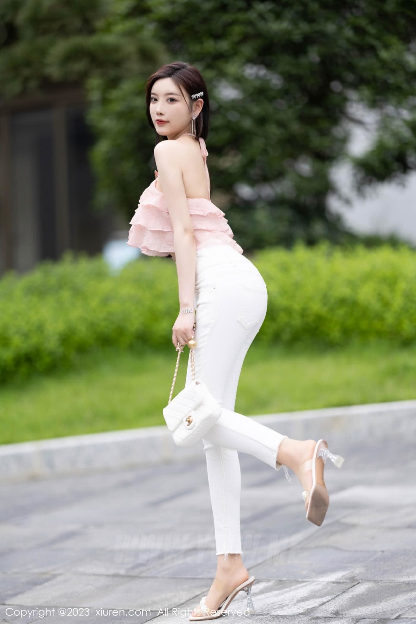 XiuRen秀人网 No.6907 杨晨晨Yome 时尚美腿