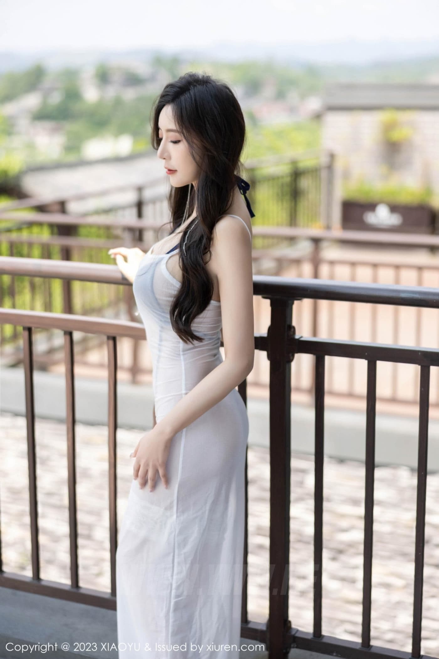 XIAOYU语画界 VOL.1052 王馨瑶yanni 长裙美腿