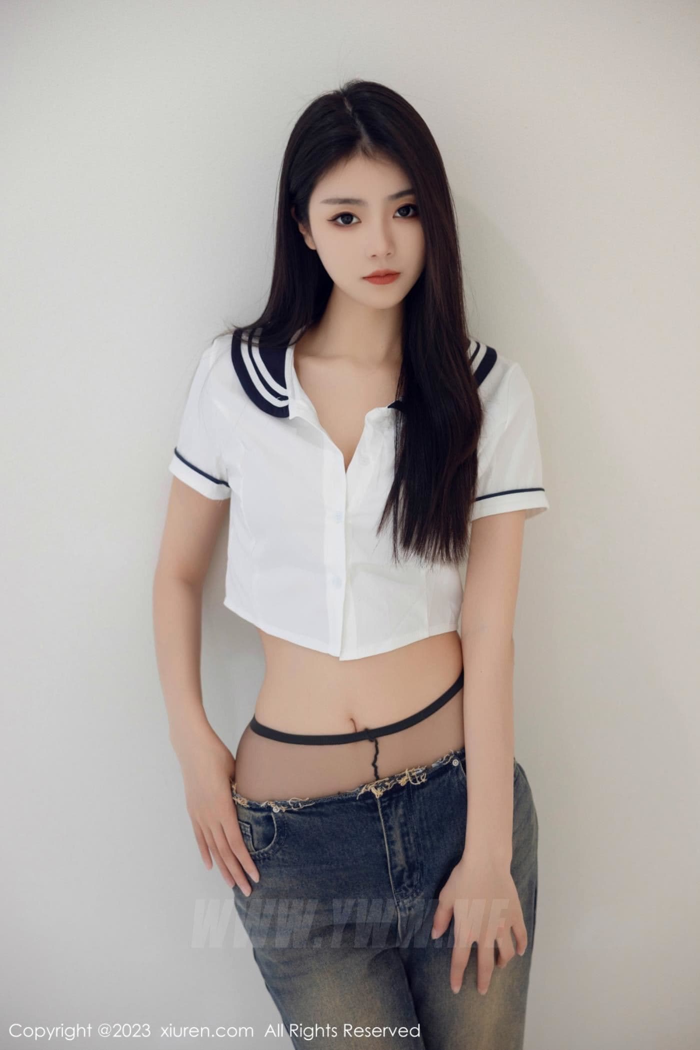 XiuRen秀人网 No.7027 可樂Vicky 牛仔裤美腿