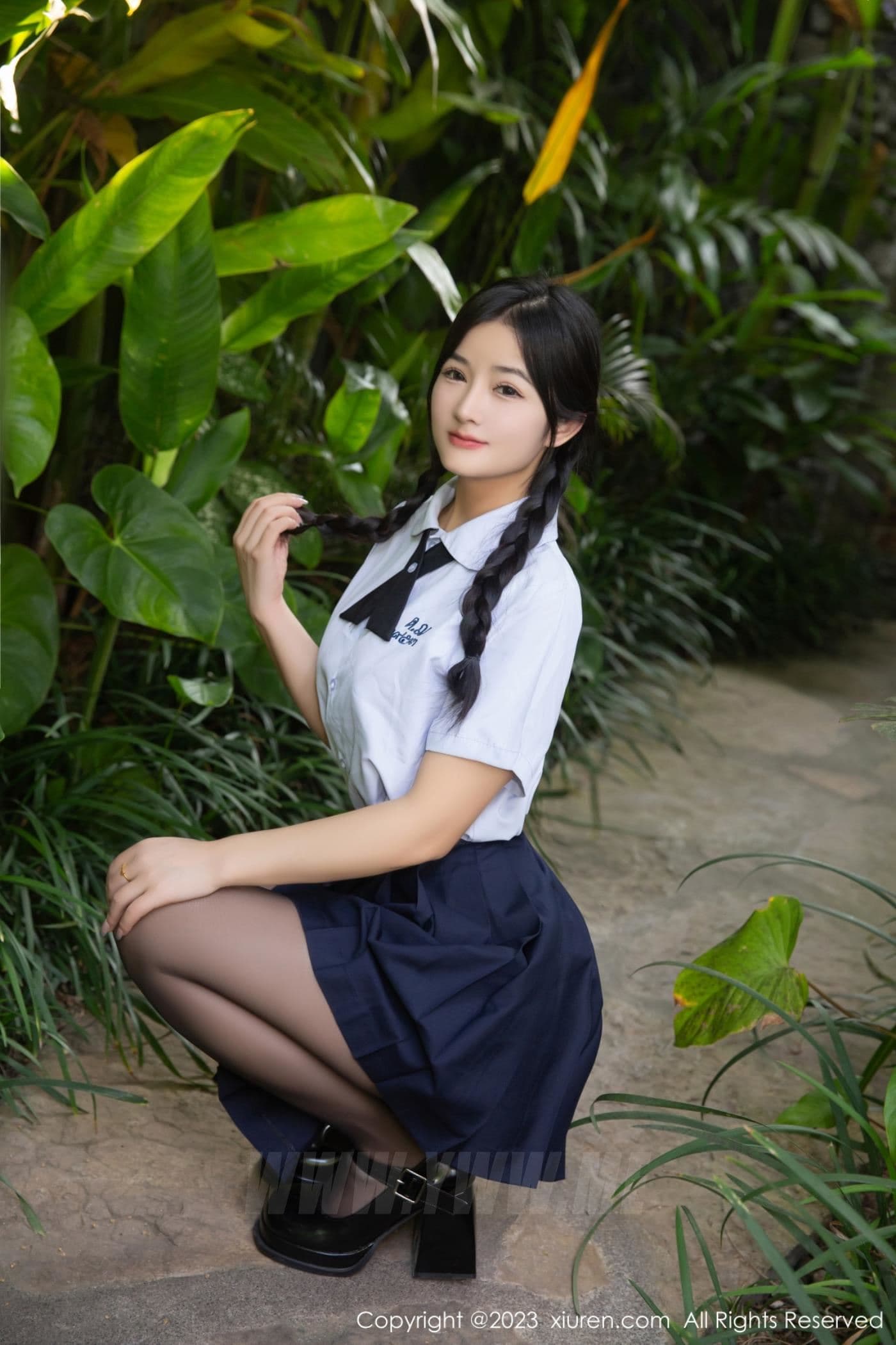 XiuRen秀人网 No.6940 谭小灵 短裙美腿