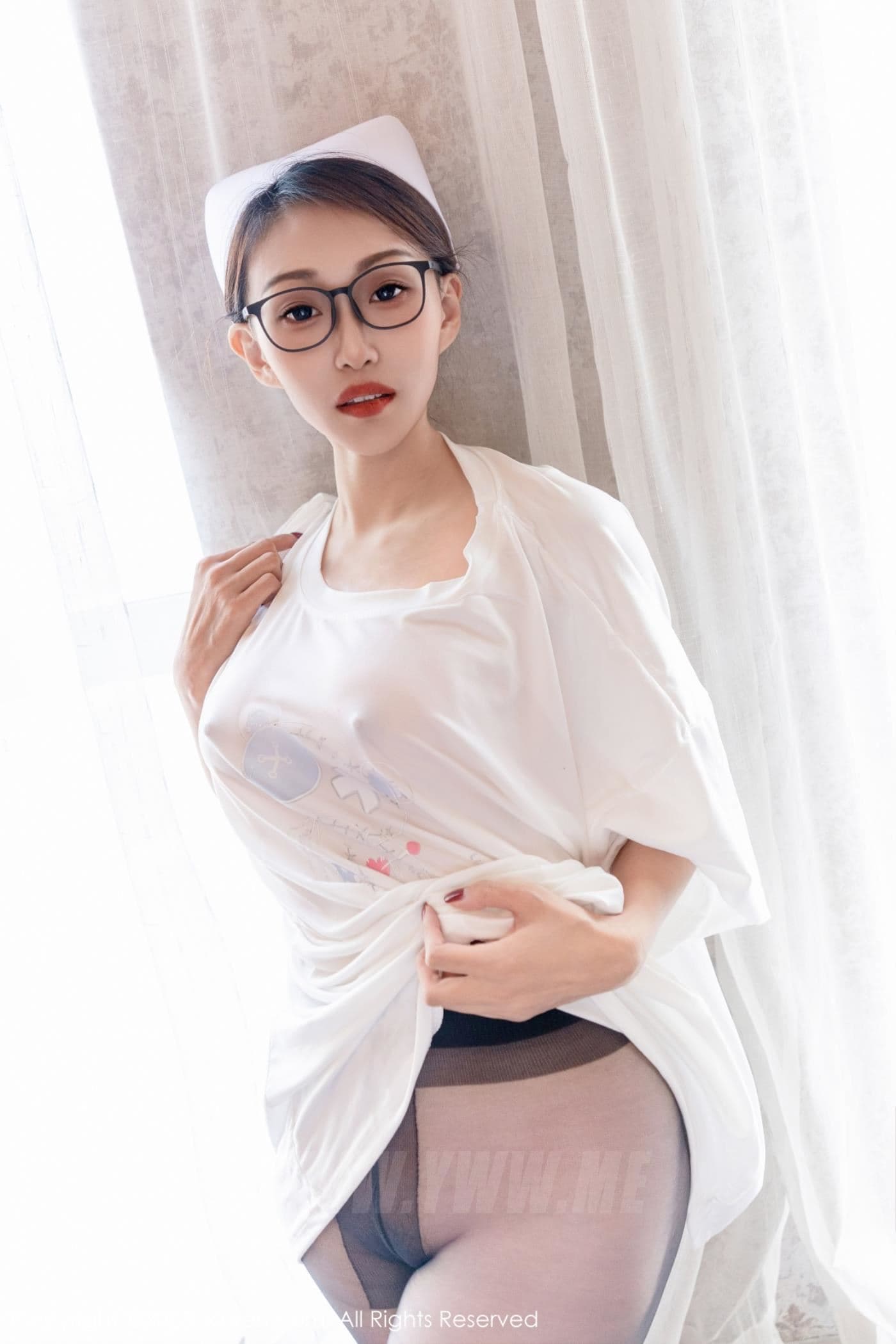 XiuRen秀人网 No.6971 妖_Baby 黑丝美腿