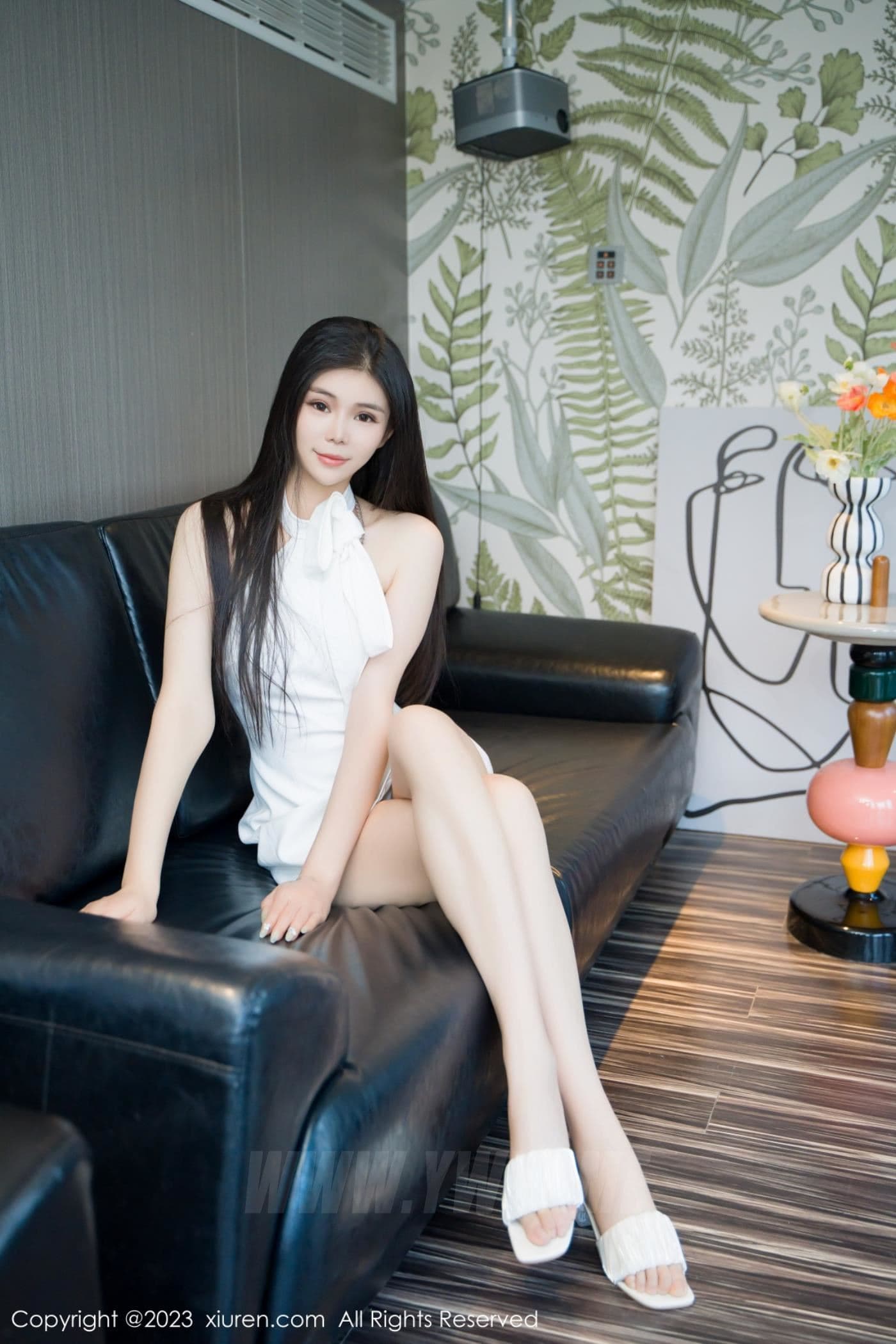 XiuRen秀人网 No.7012 雪糕CiCi 美腿清纯