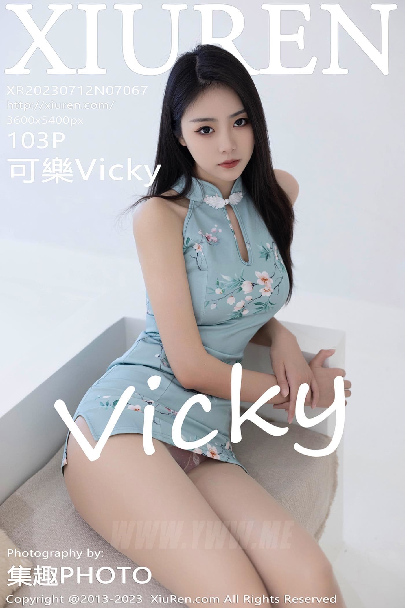 XiuRen秀人网 No.7067 可樂Vicky 美腿丝袜