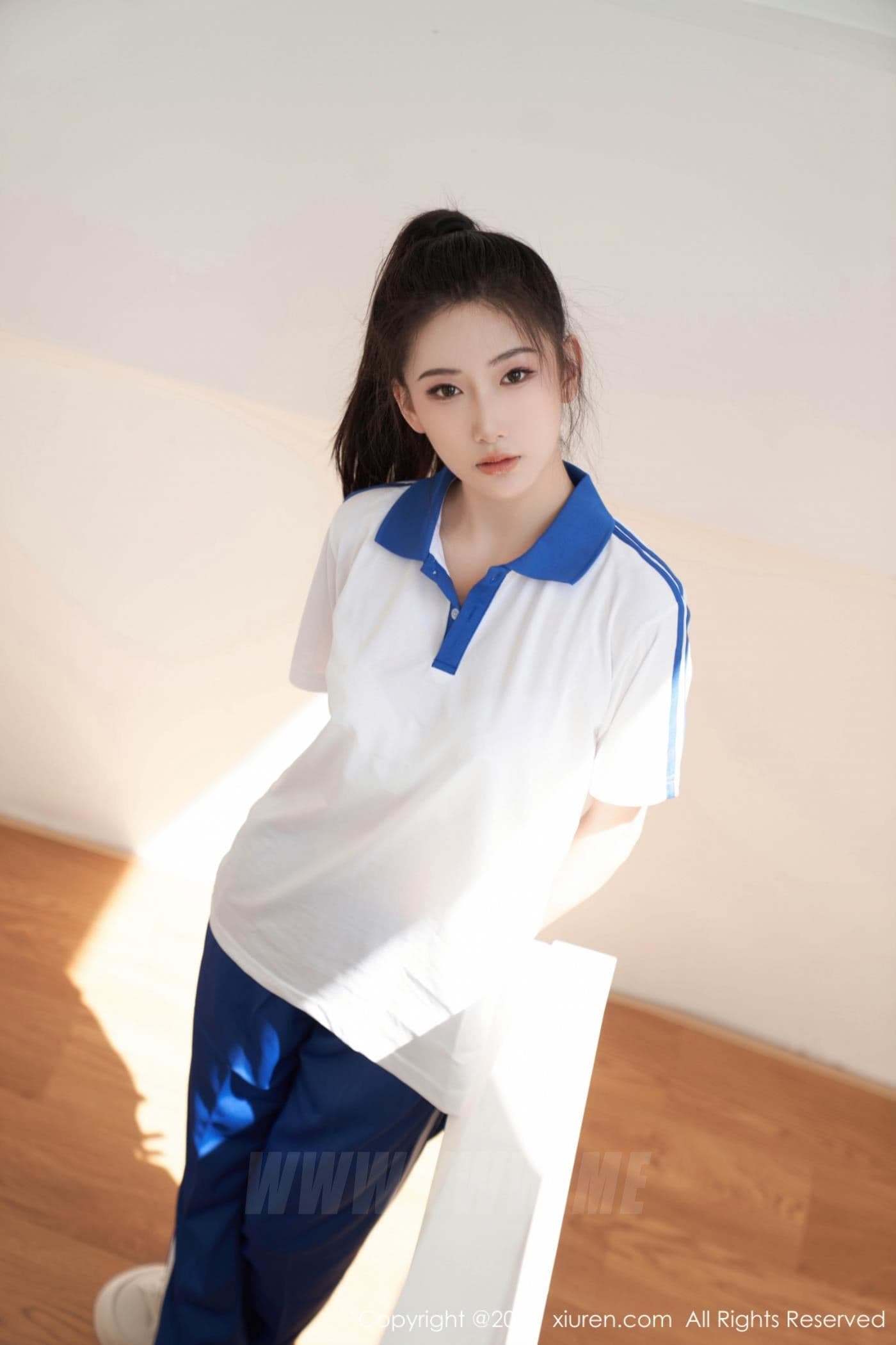 XiuRen秀人网 No.7110 沈青黛 制服美腿