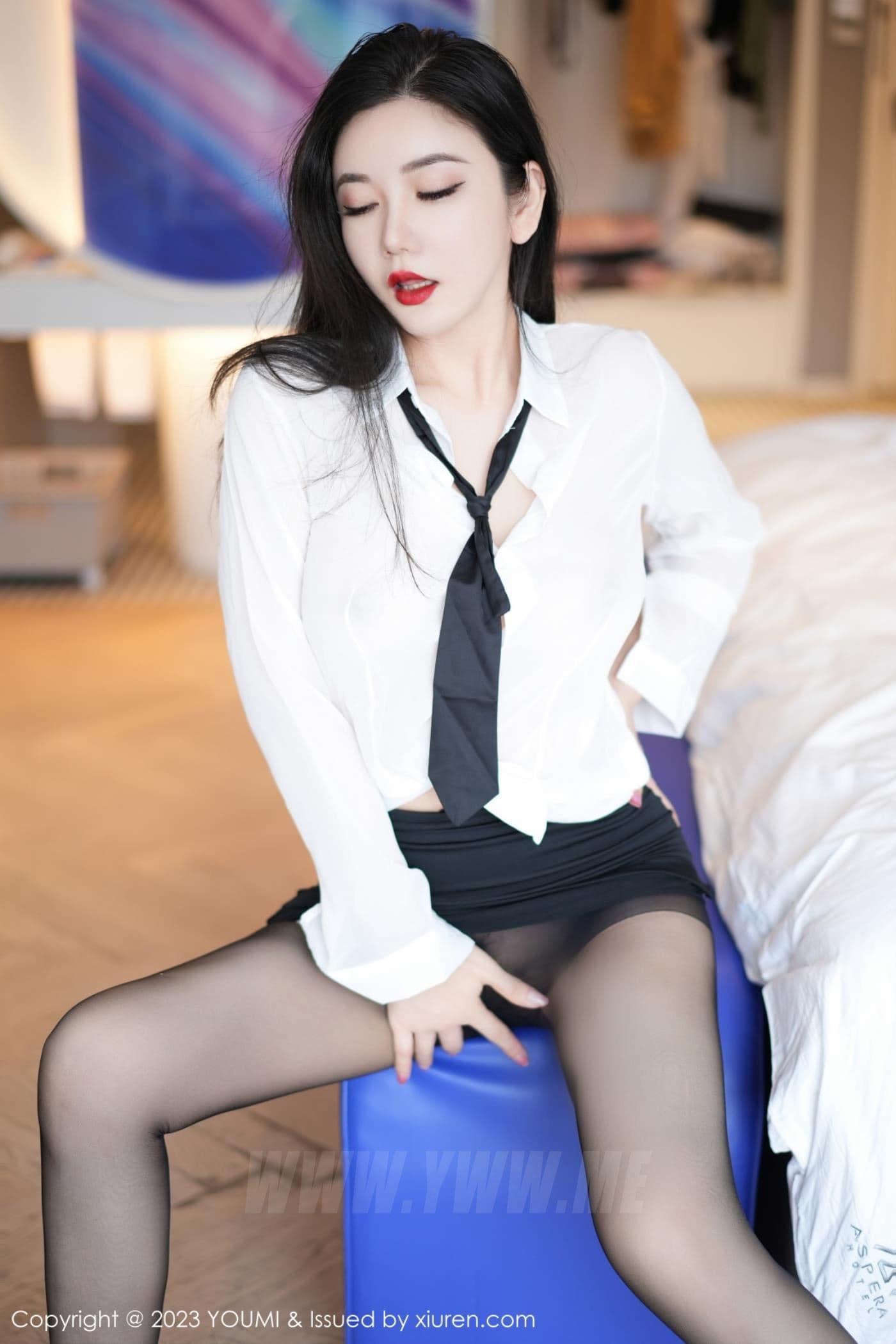 YOUMI尤蜜荟 VOL.965 心妍小公主 美臀黑丝