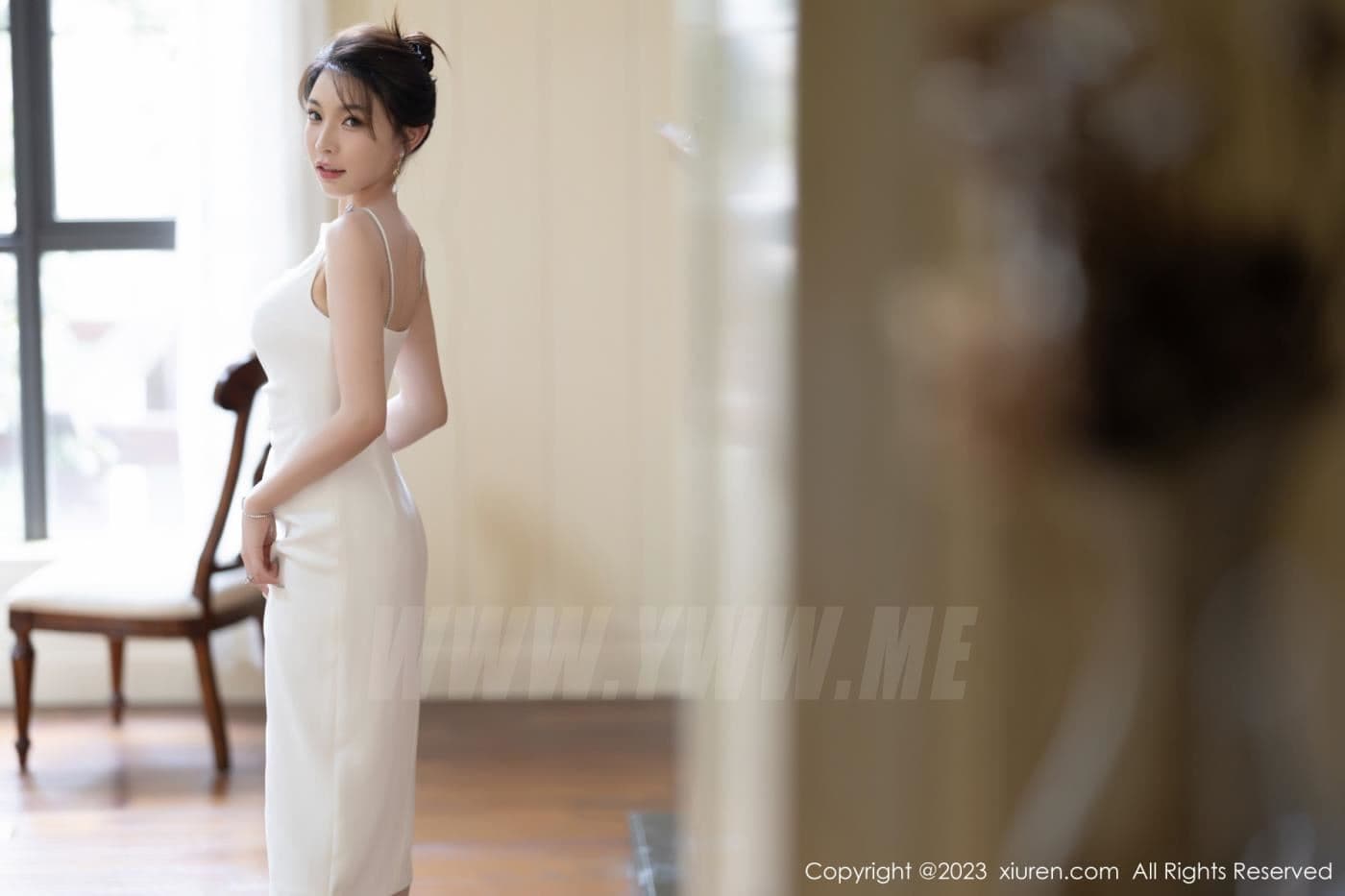 XiuRen秀人网 No.7155 徐莉芝Booty 长裙美腿