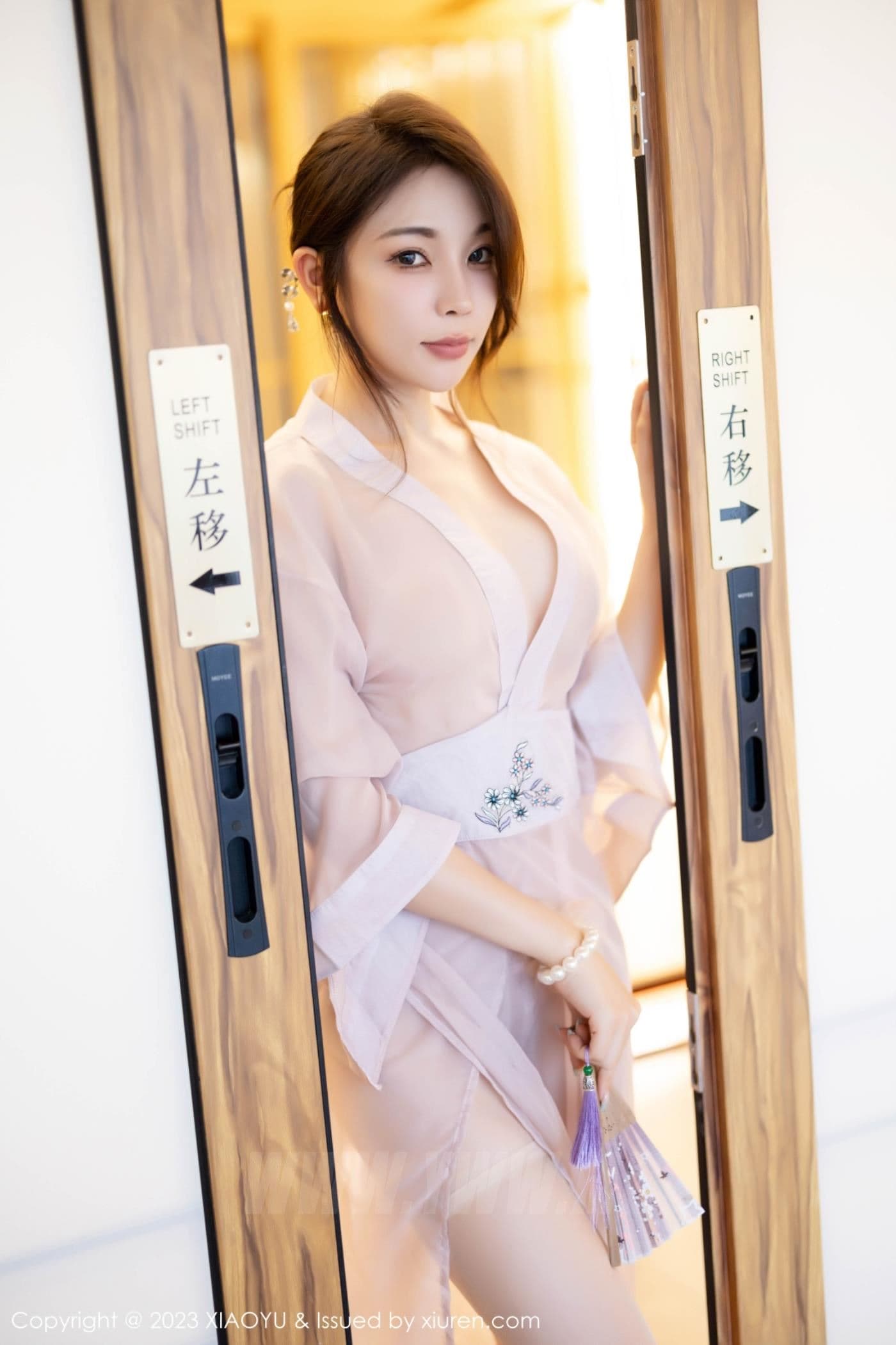 XIAOYU语画界 VOL.1076 徐莉芝Booty 丝袜美腿