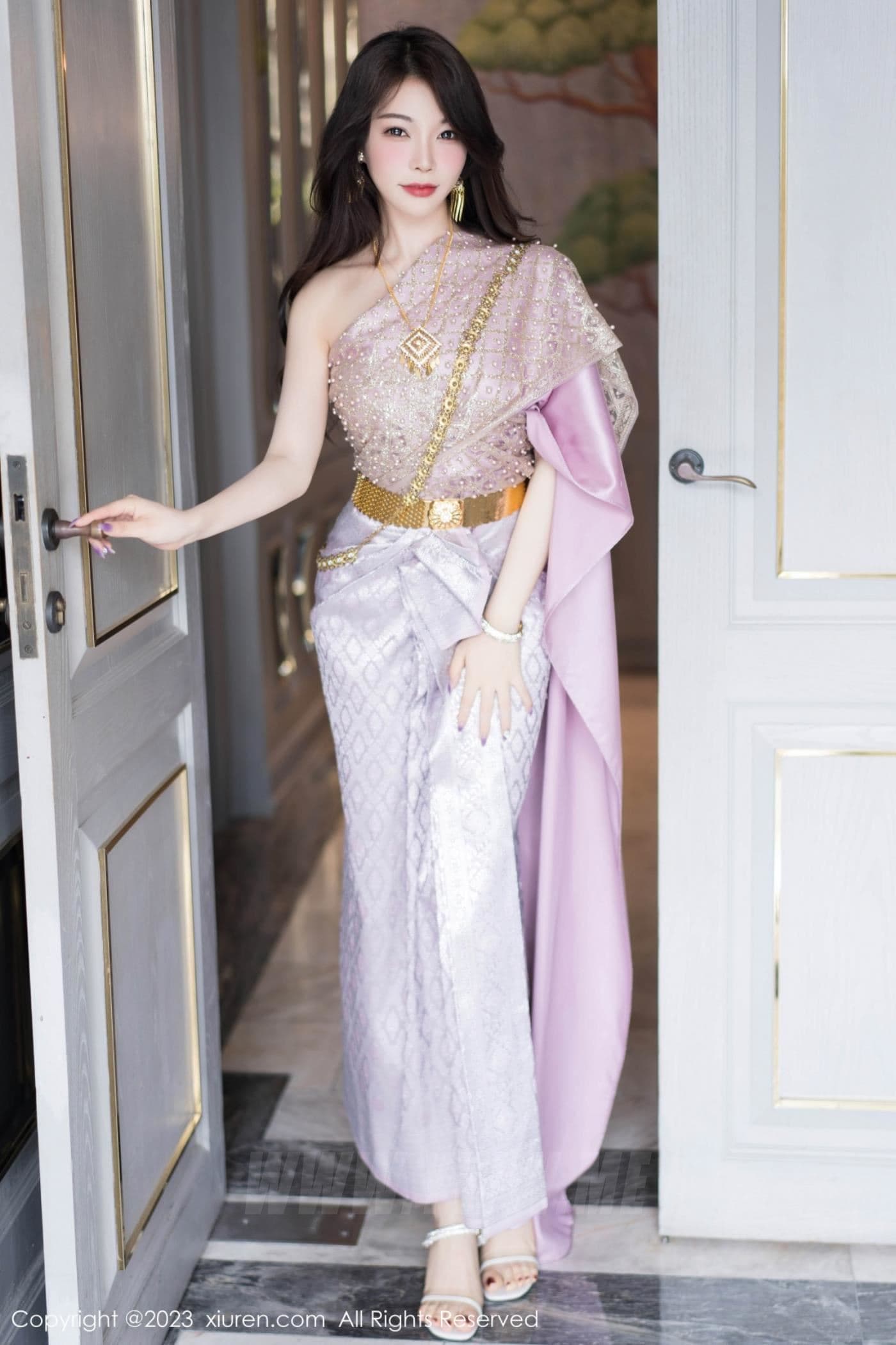 XiuRen秀人网 No.7164 徐莉芝Booty 长裙美腿