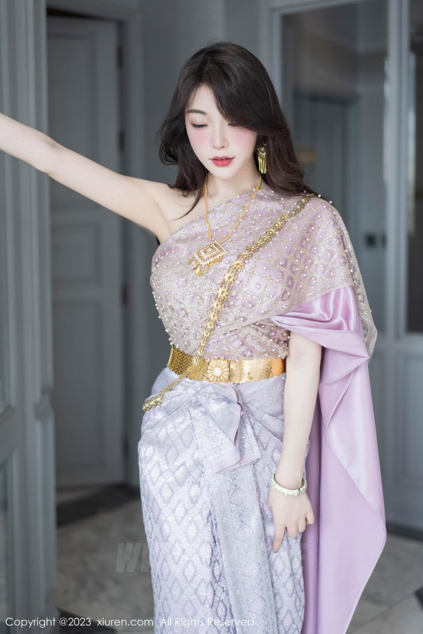 XiuRen秀人网 No.7164 徐莉芝Booty 长裙美腿