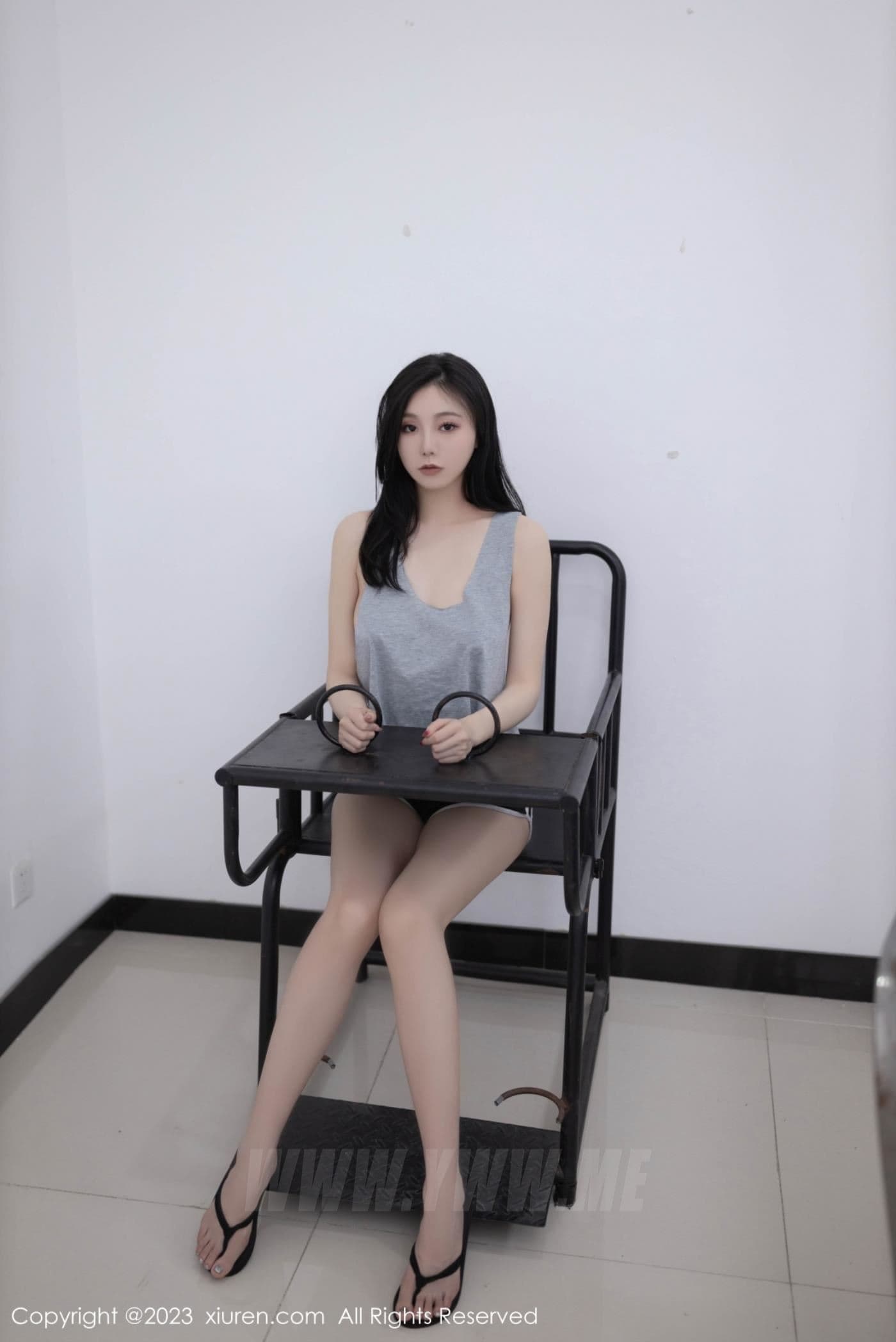 XiuRen秀人网 No.7170 安然anran 妩媚美腿