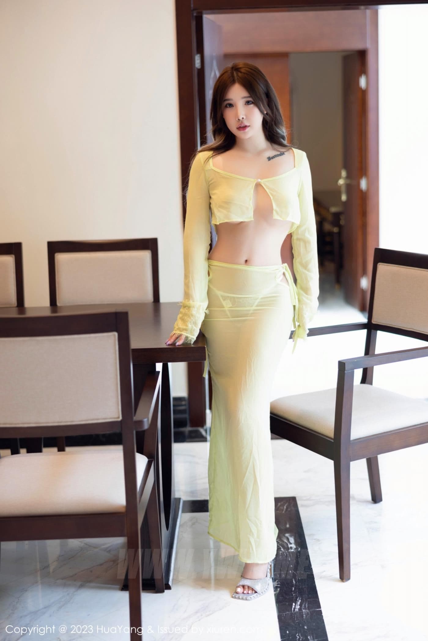 HuaYang花漾 VOL.540 小海臀Rena 丰腴美臀