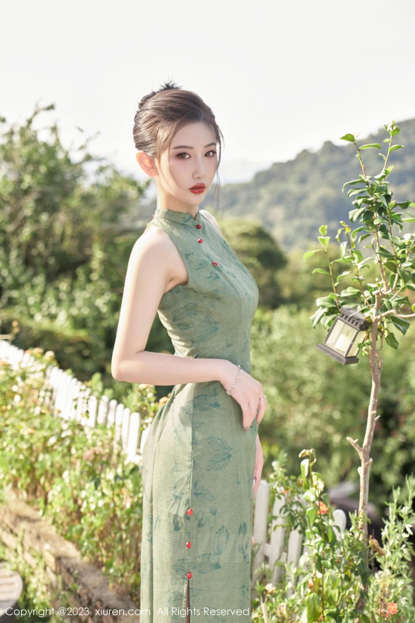 XiuRen秀人网 No.7181 沈青黛 旗袍美腿