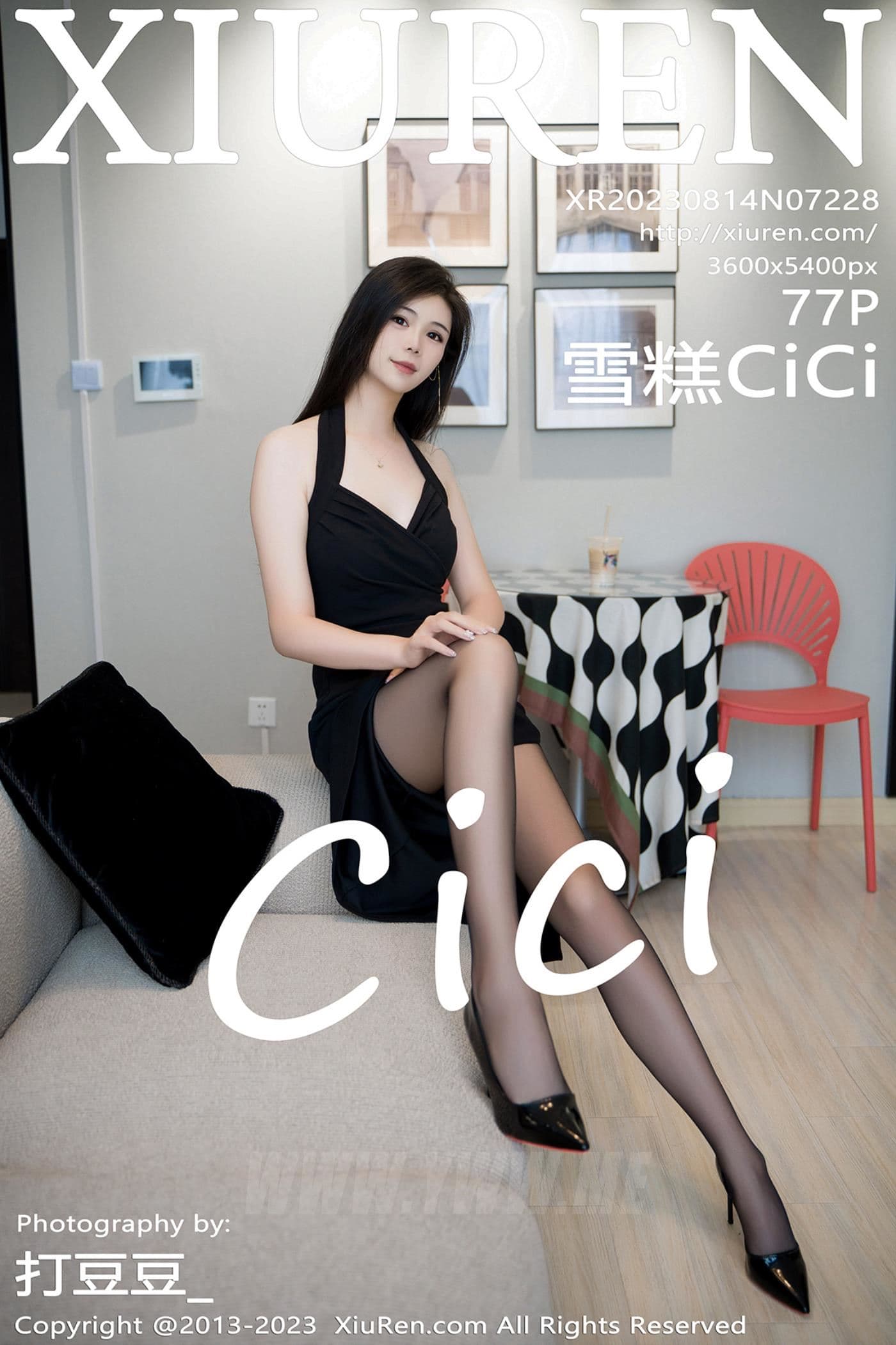 XiuRen秀人网 No.7228 雪糕CiCi 黑丝美腿