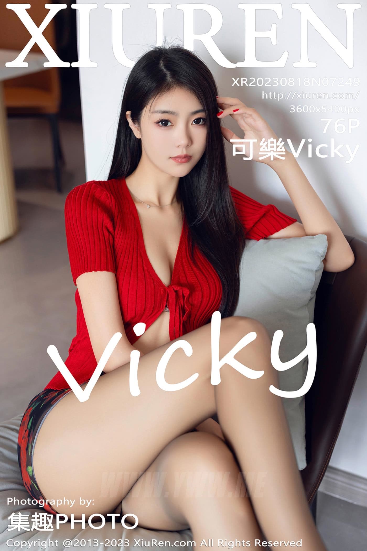 XiuRen秀人网 No.7249 可樂Vicky 短裙美腿
