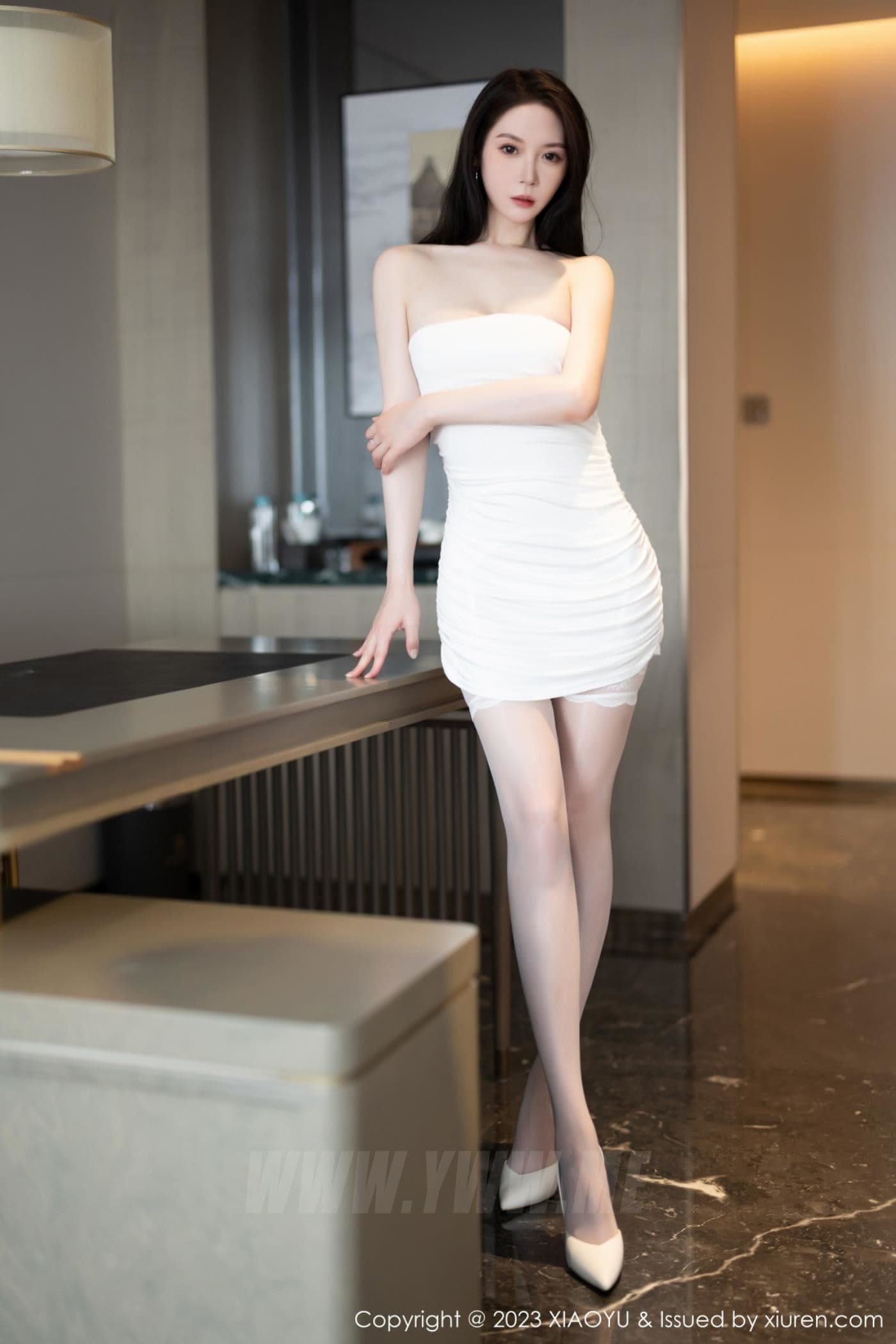 XIAOYU语画界 VOL.1099 梦心玥 丝袜美腿