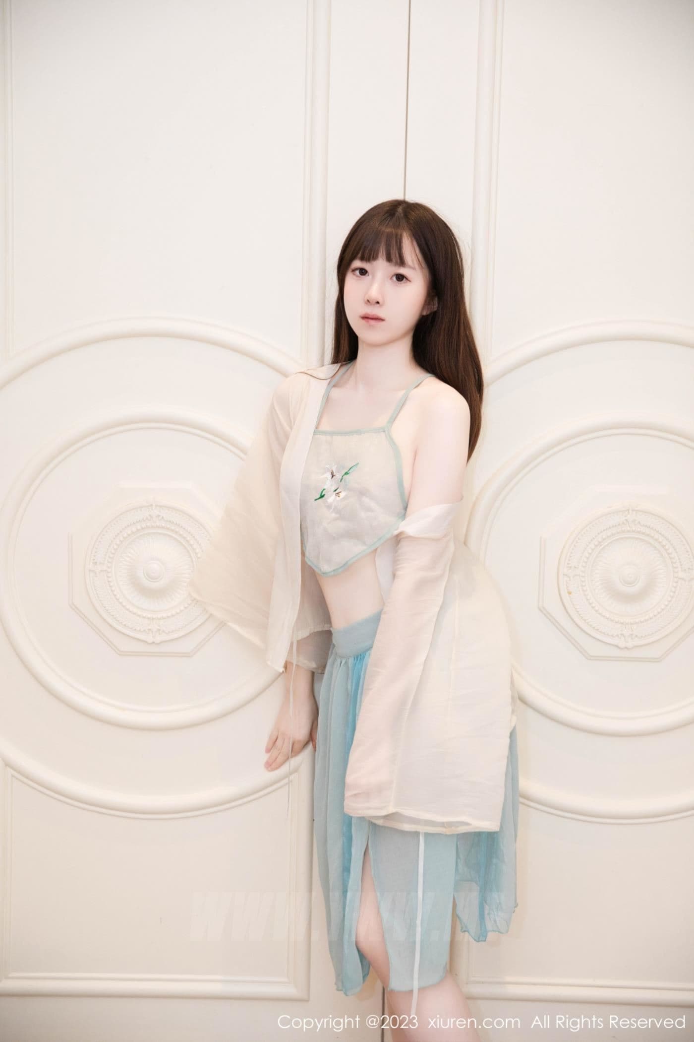 XiuRen秀人网 No.7321 林悠悠 古装美腿