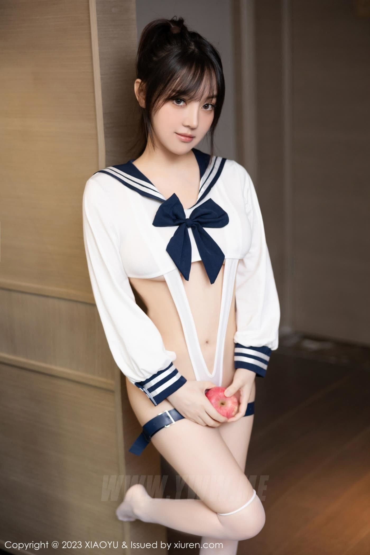 XIAOYU语画界 VOL.1105 豆瓣酱 制服美臀