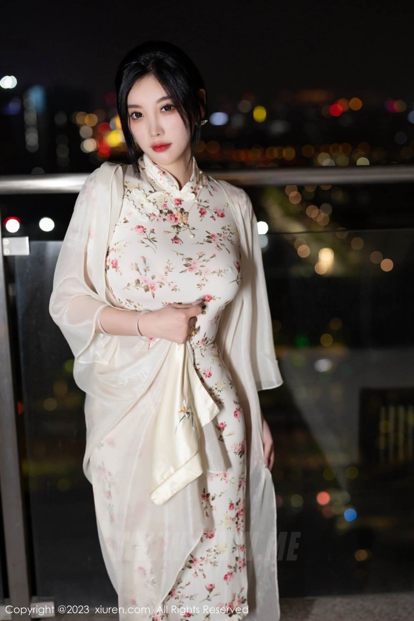 XiuRen秀人网 No.7363 杨晨晨Yome 旗袍美腿