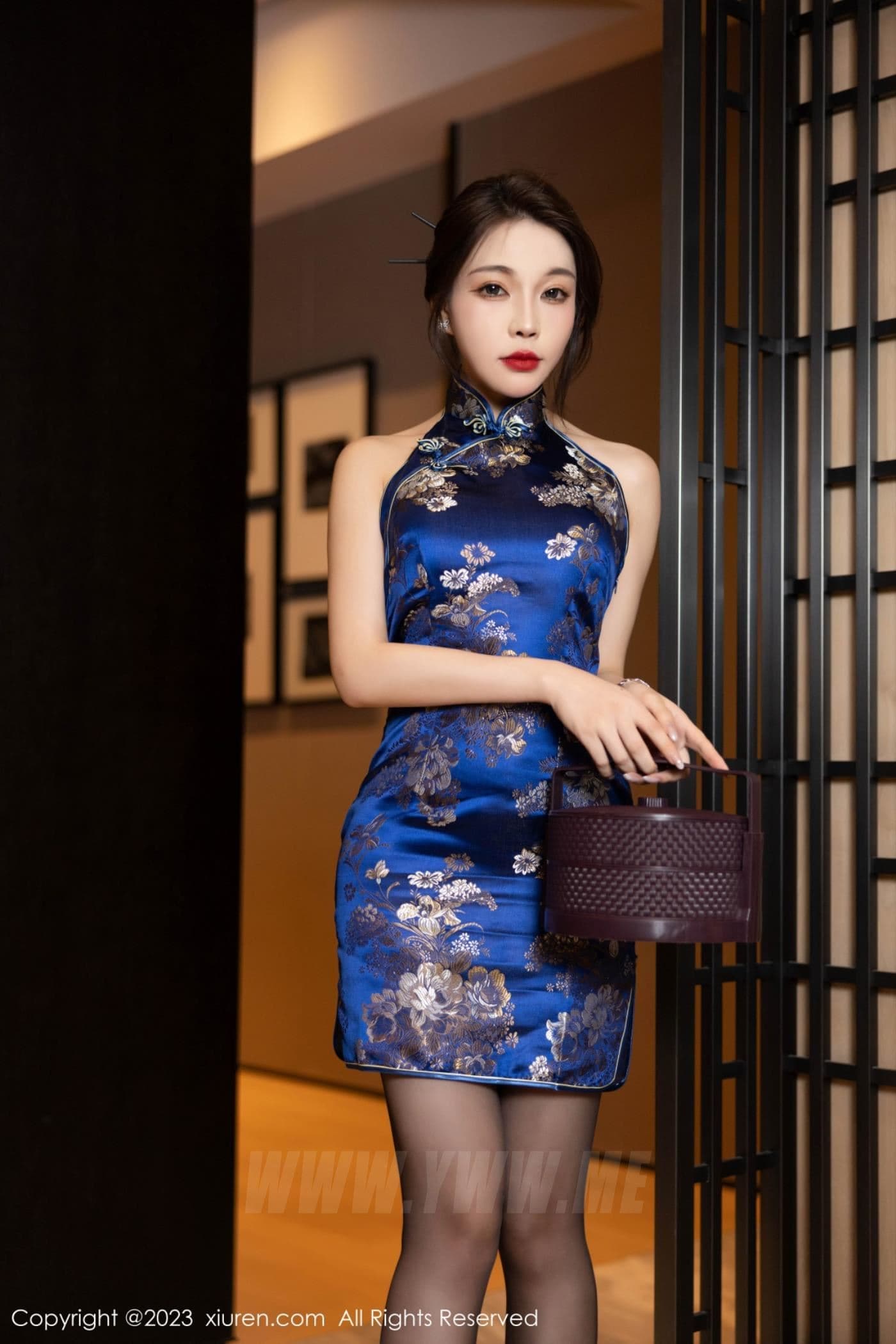 XiuRen秀人网 No.7453 徐莉芝Booty 旗袍美腿