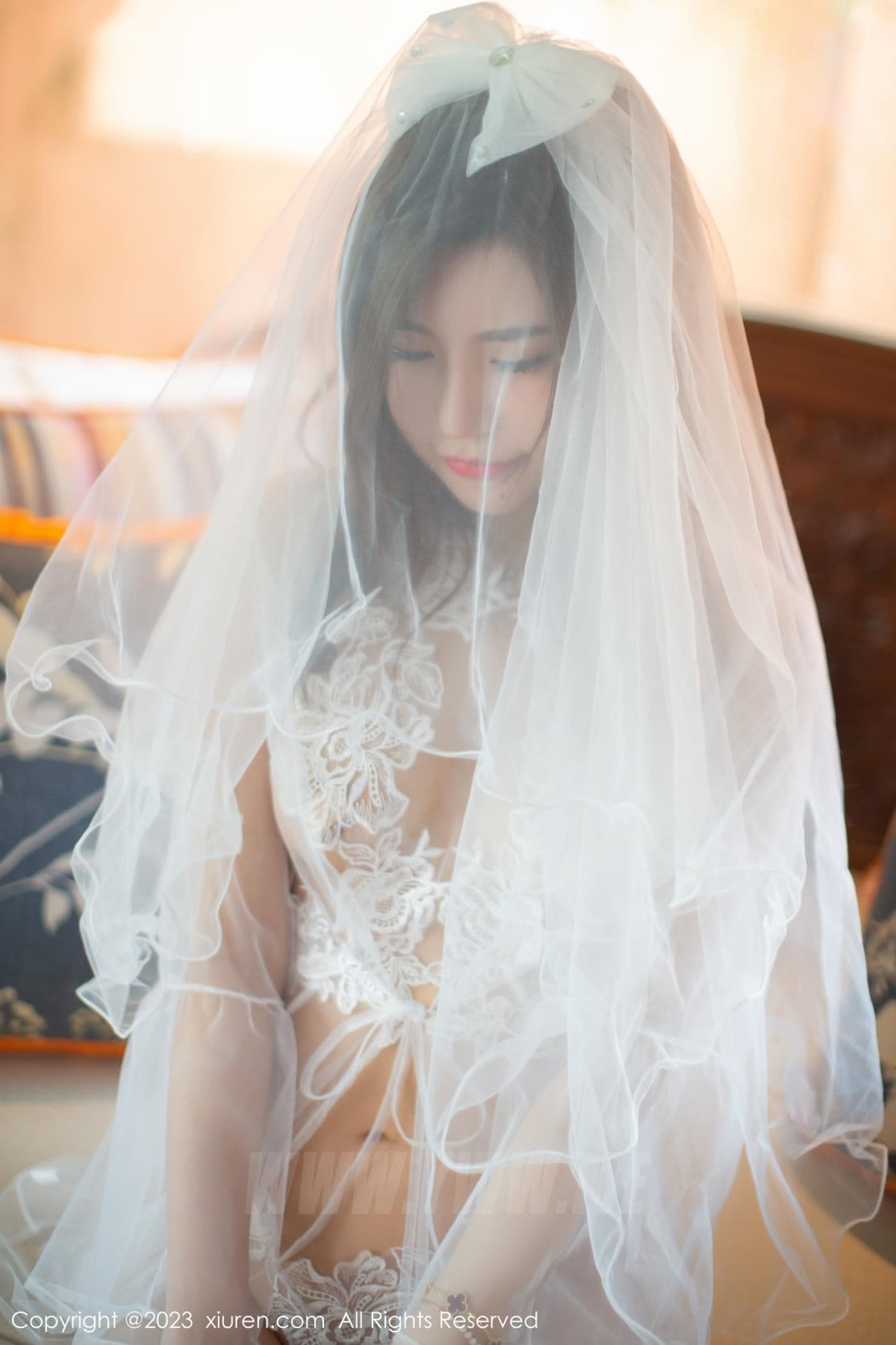 XiuRen秀人网 No.7456 绮里嘉ula 婚纱美腿
