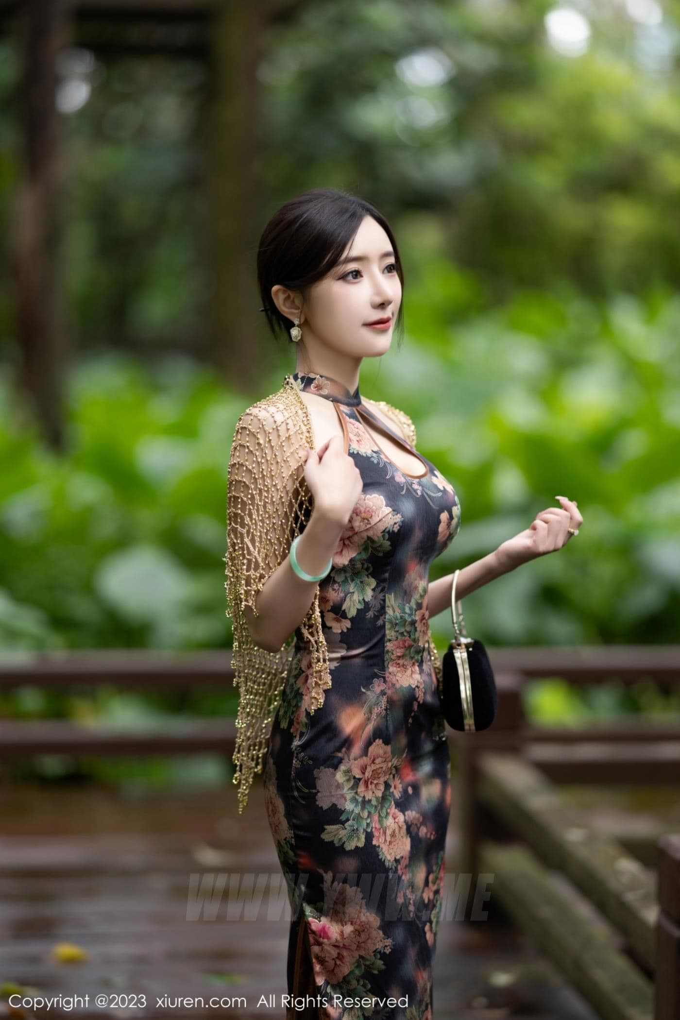 XiuRen秀人网 No.7495 王馨瑶yanni 美腿旗袍