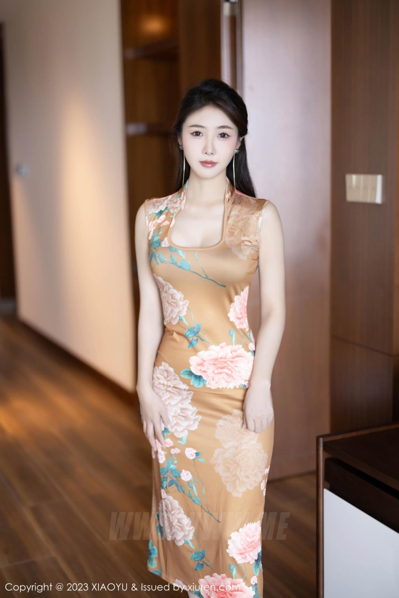 XIAOYU语画界 VOL.1133 苏苏阿 旗袍美腿