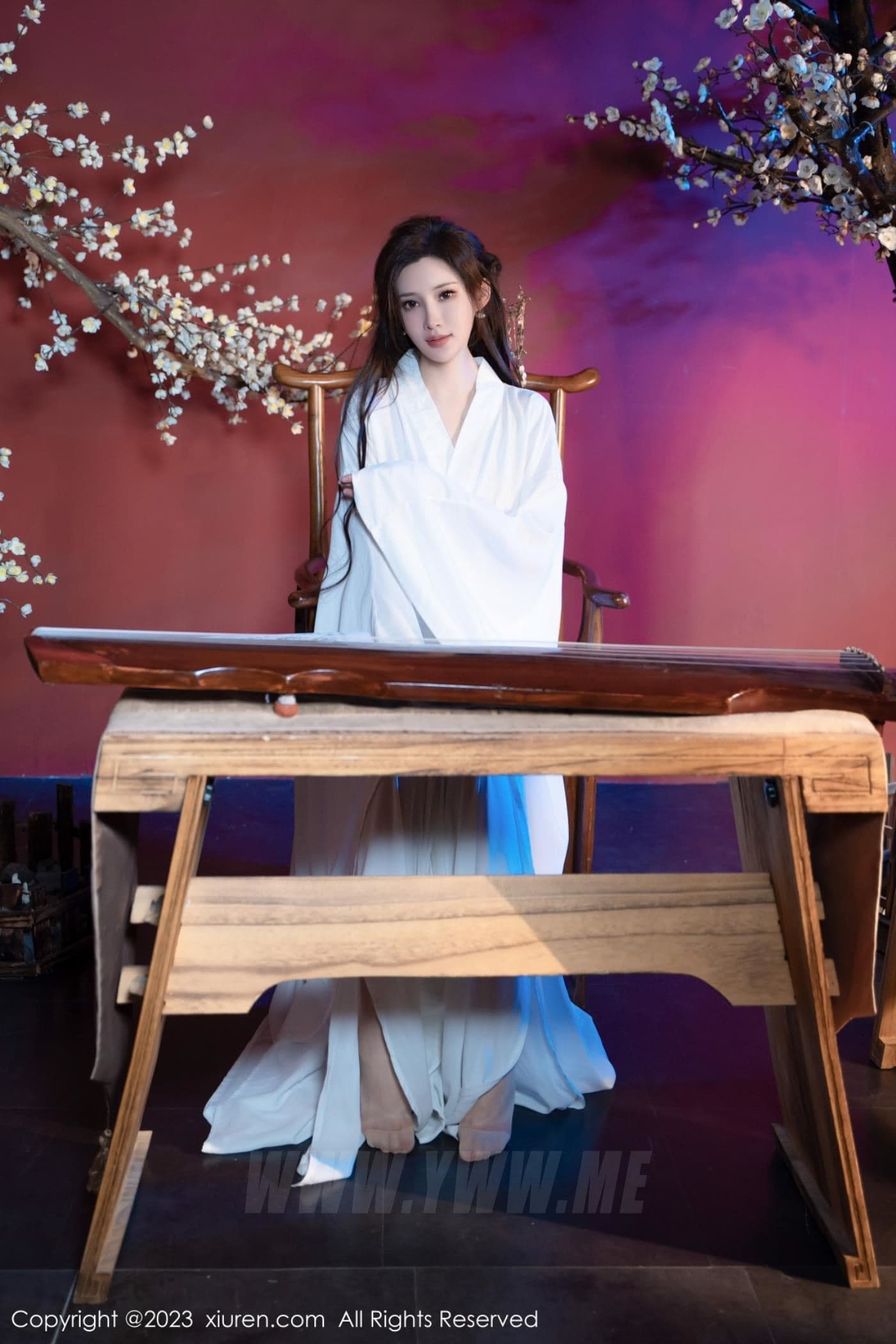 XiuRen秀人网 No.7625 Carol周妍希 古风美腿