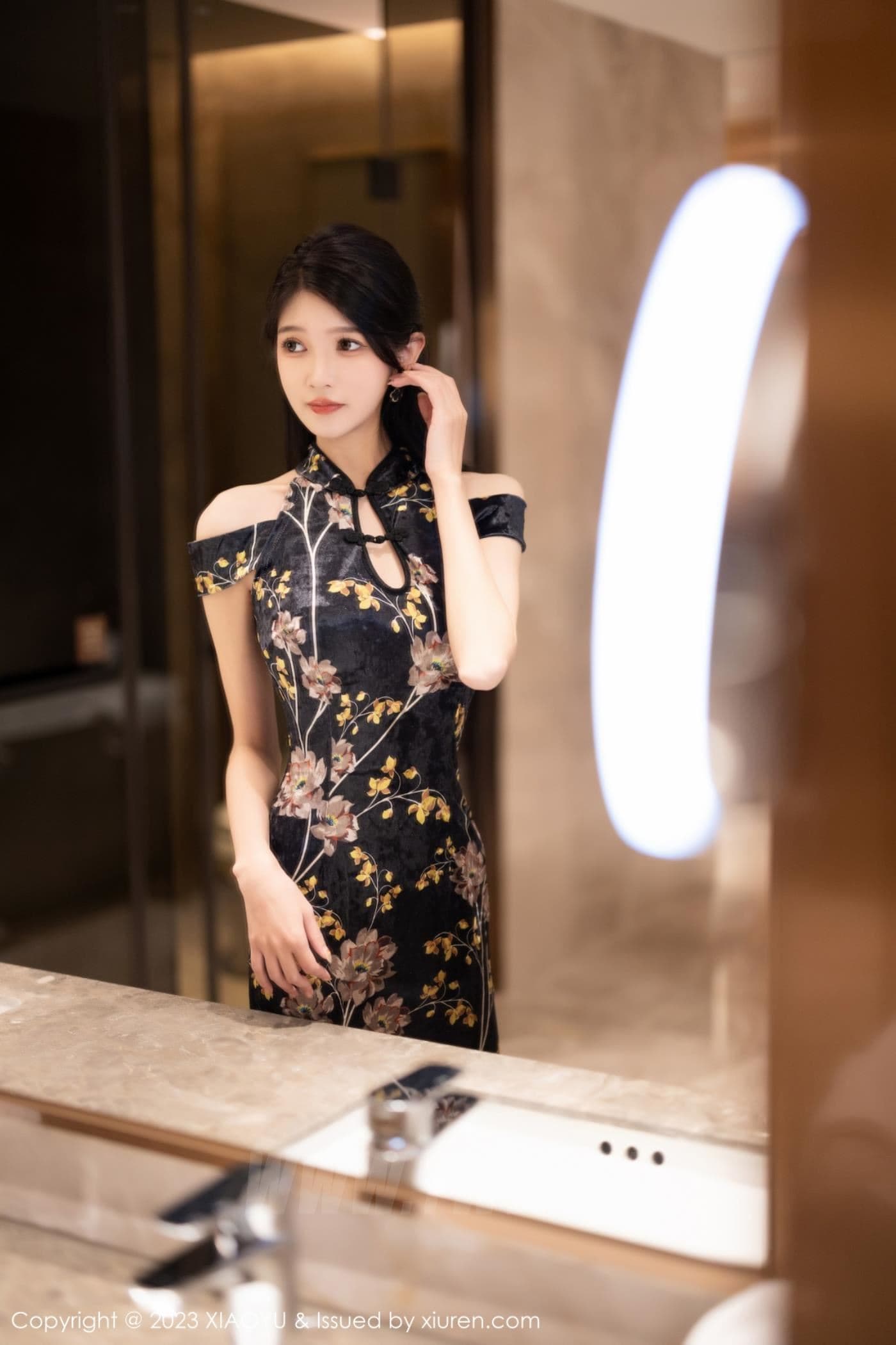 XIAOYU语画界 VOL.1142 程程程- 旗袍美腿