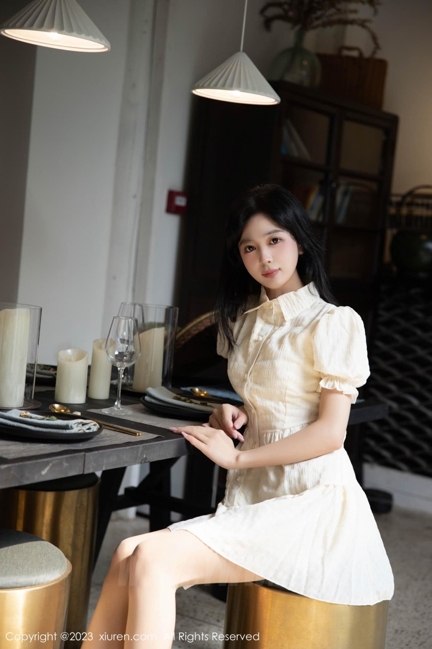 XiuRen秀人网 No.7742 糖豆sisi 清纯美腿